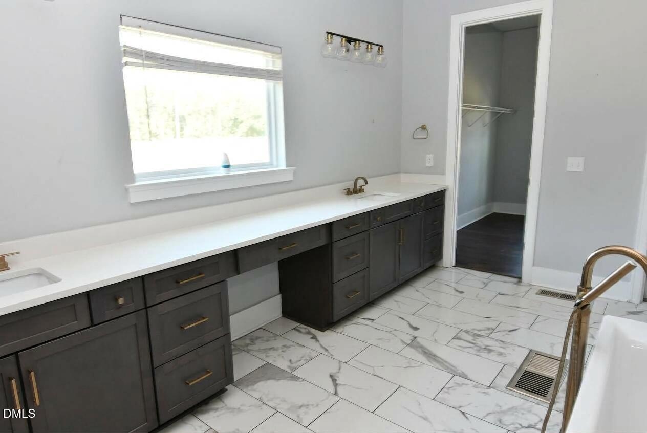 794 Cobb Road Property Photo 13