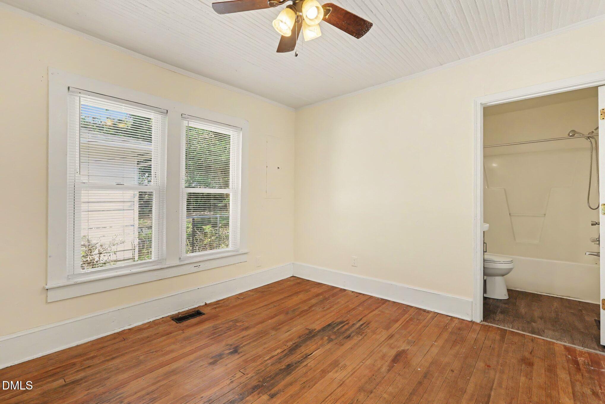 431 Eugene Street Property Photo 15