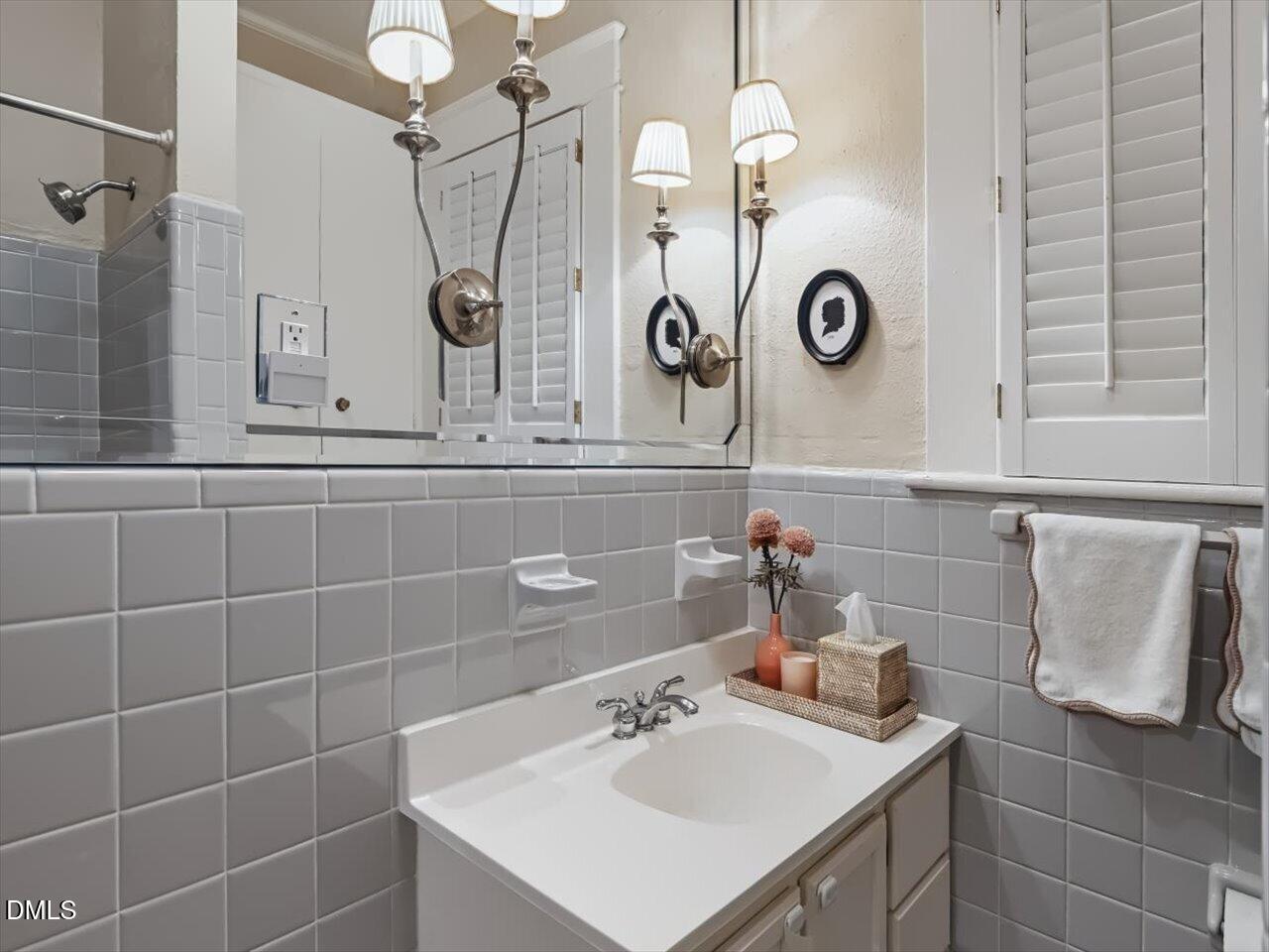 2211 Creston Road Property Photo 44