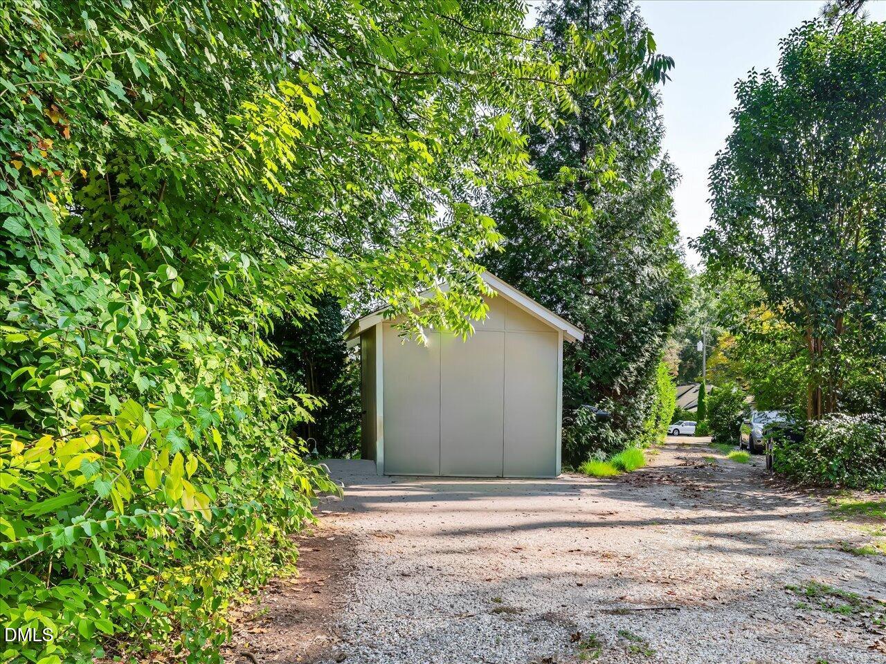 2211 Creston Road Property Photo 59
