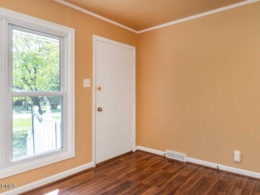 1901 Lynnwood Drive Property Photo 5