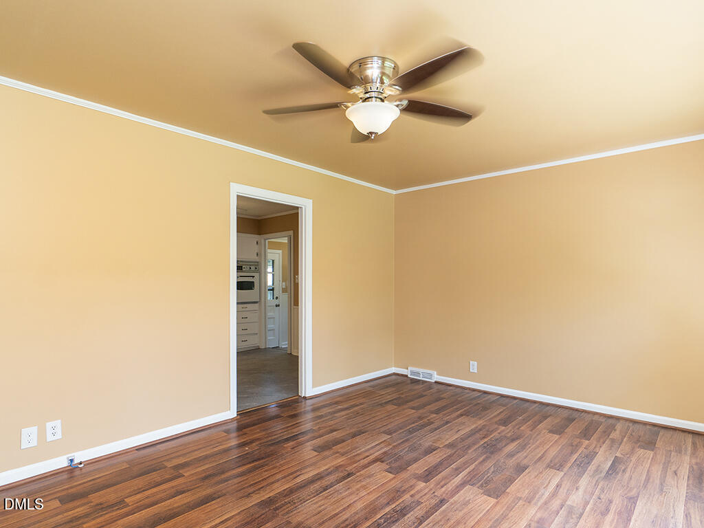 1901 Lynnwood Drive Property Photo 9