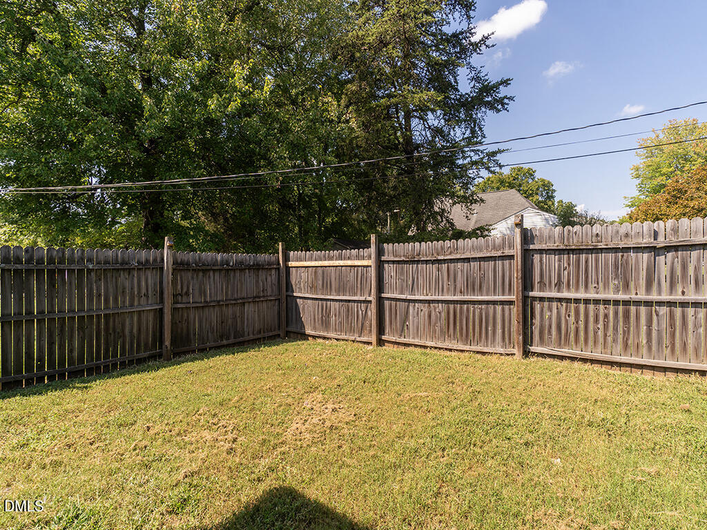 1901 Lynnwood Drive Property Photo 32