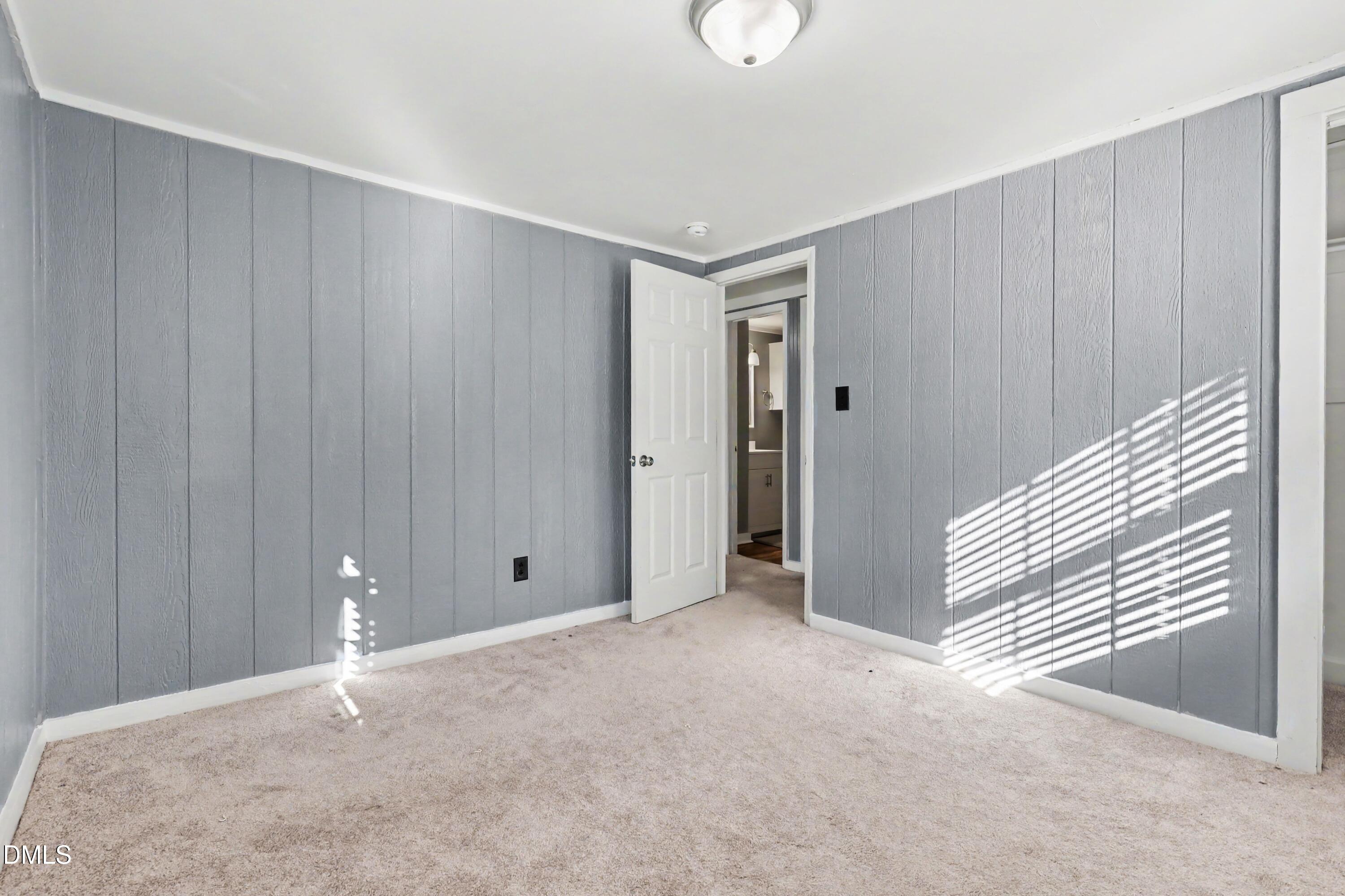 106 W Allen Street Property Photo 10
