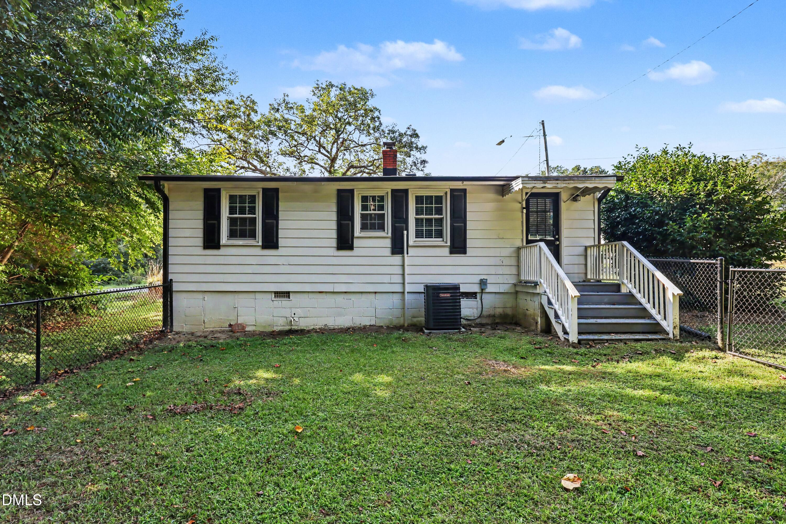 106 W Allen Street Property Photo 15