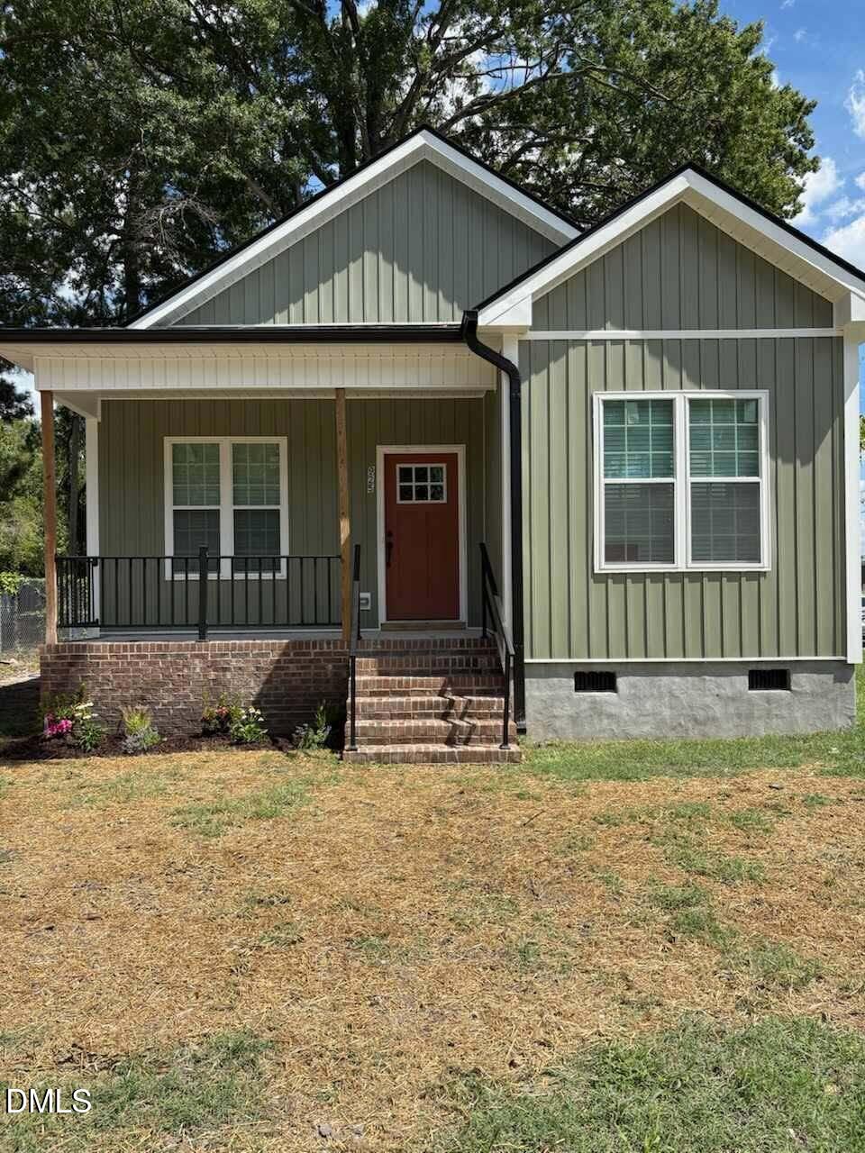 925 Branch Street Property Photo 1