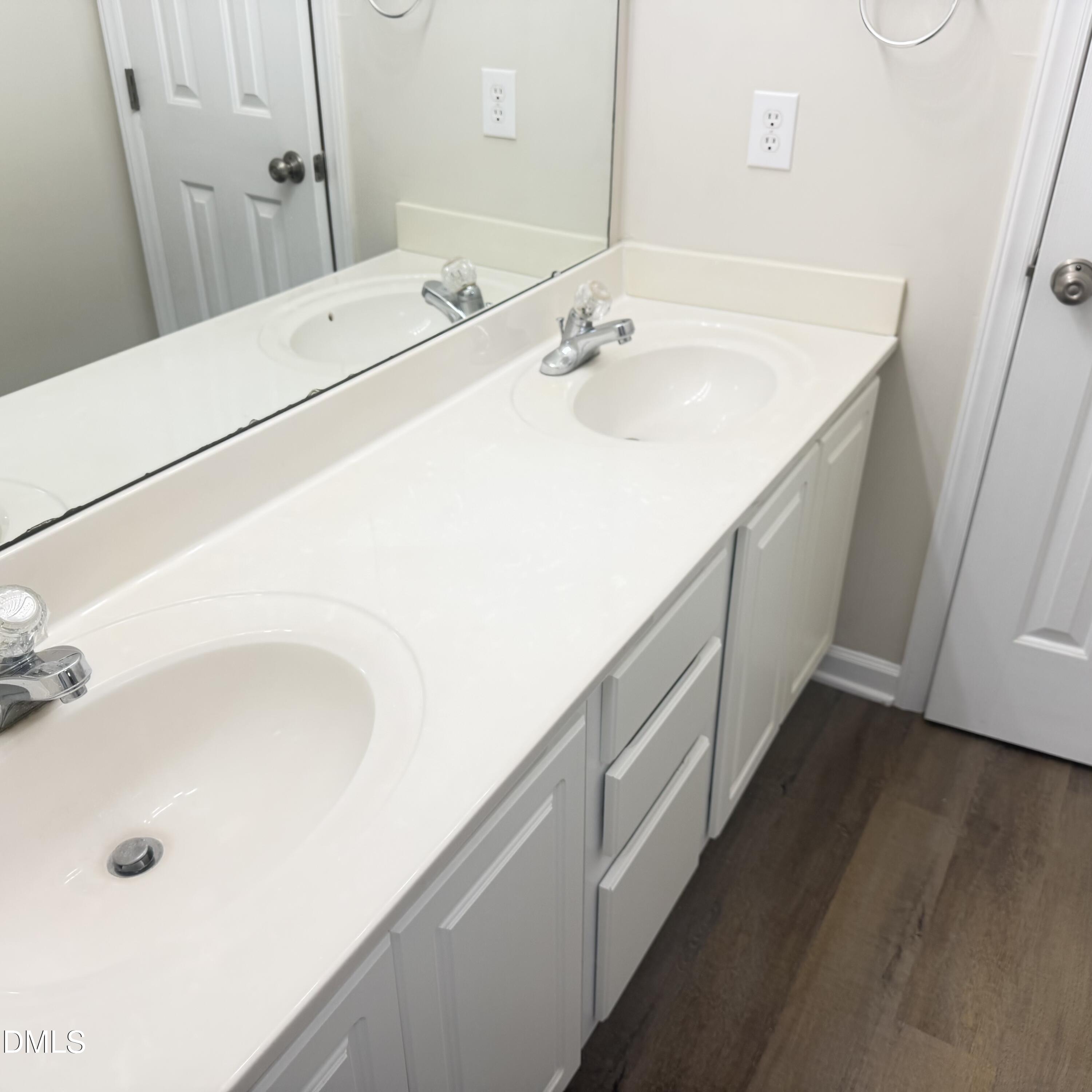 212 Spearhead Place Property Photo 27