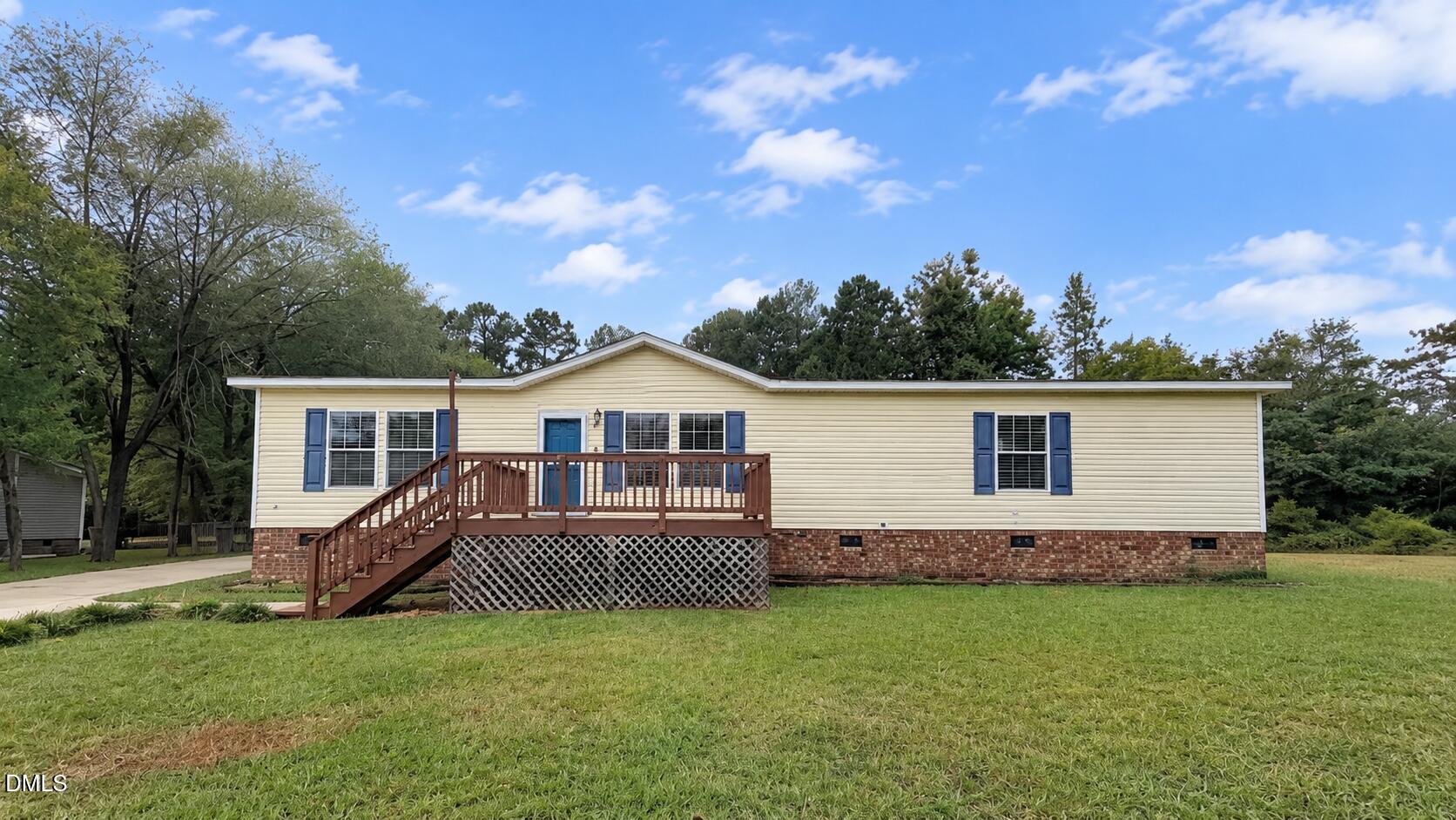 103 Dennis Way Property Photo 1