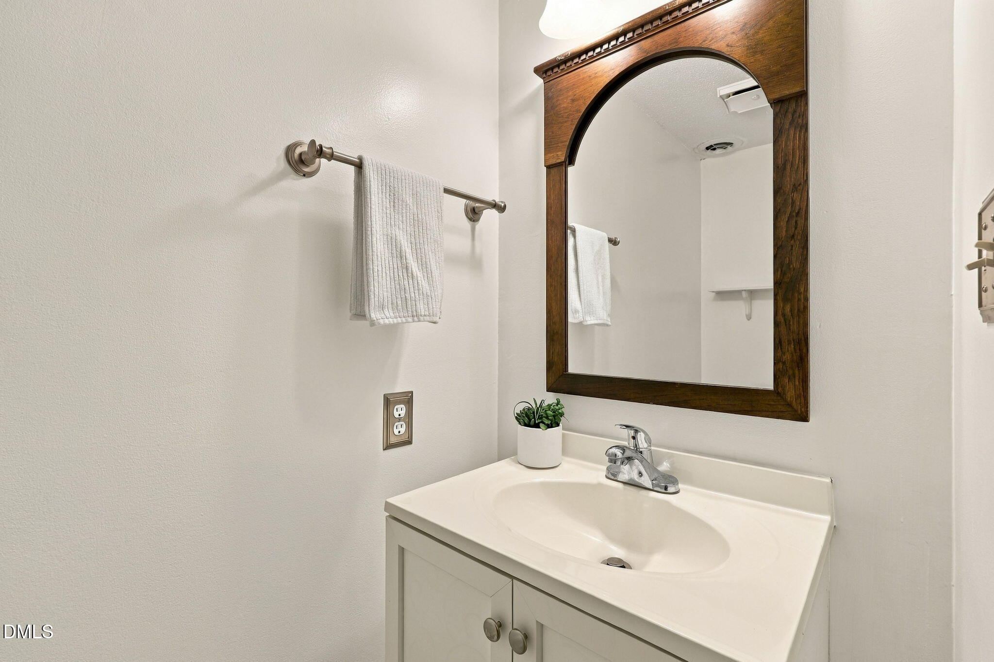 371 Umstead Drive A Property Photo 10