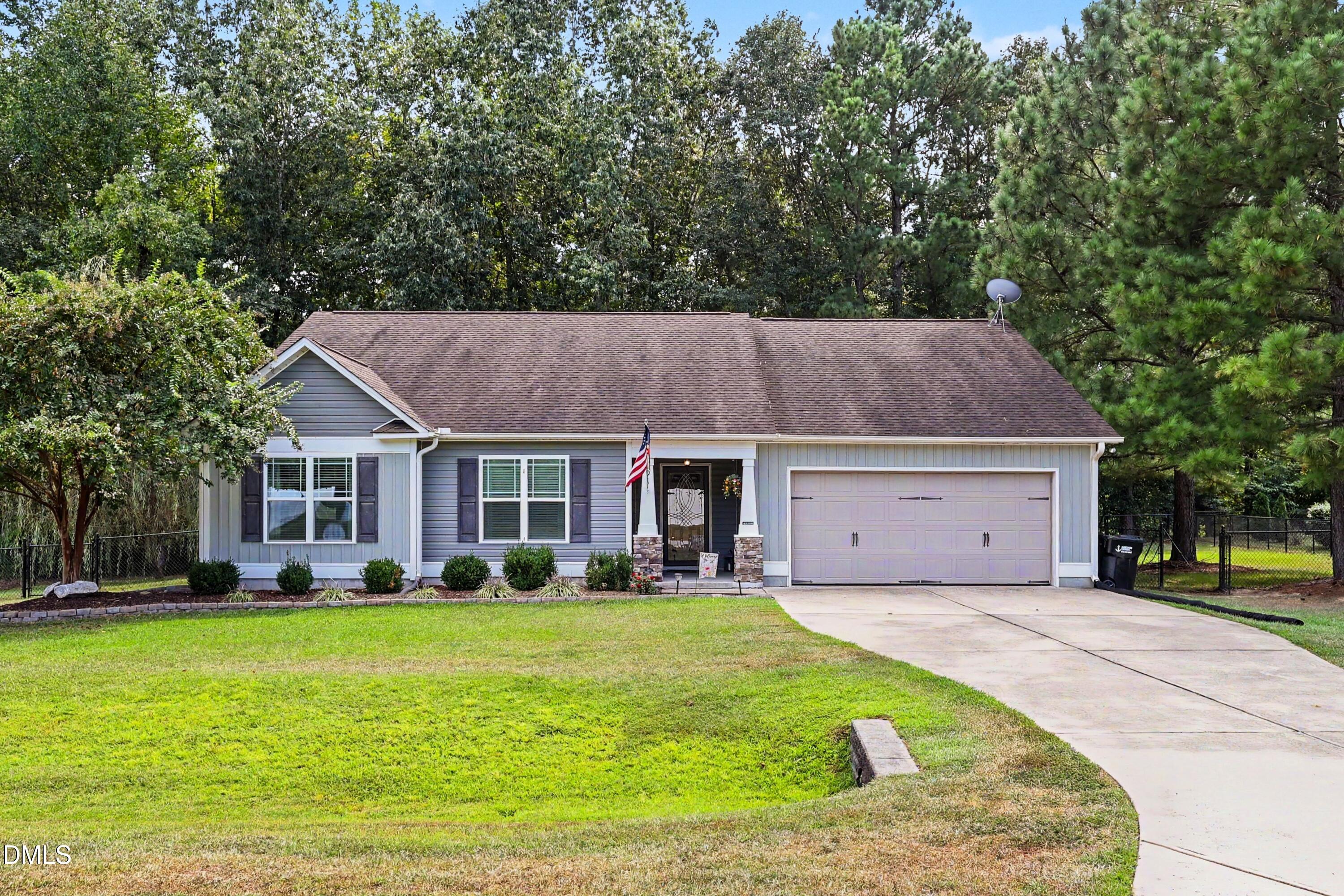 91 Castaway Court Property Photo 1