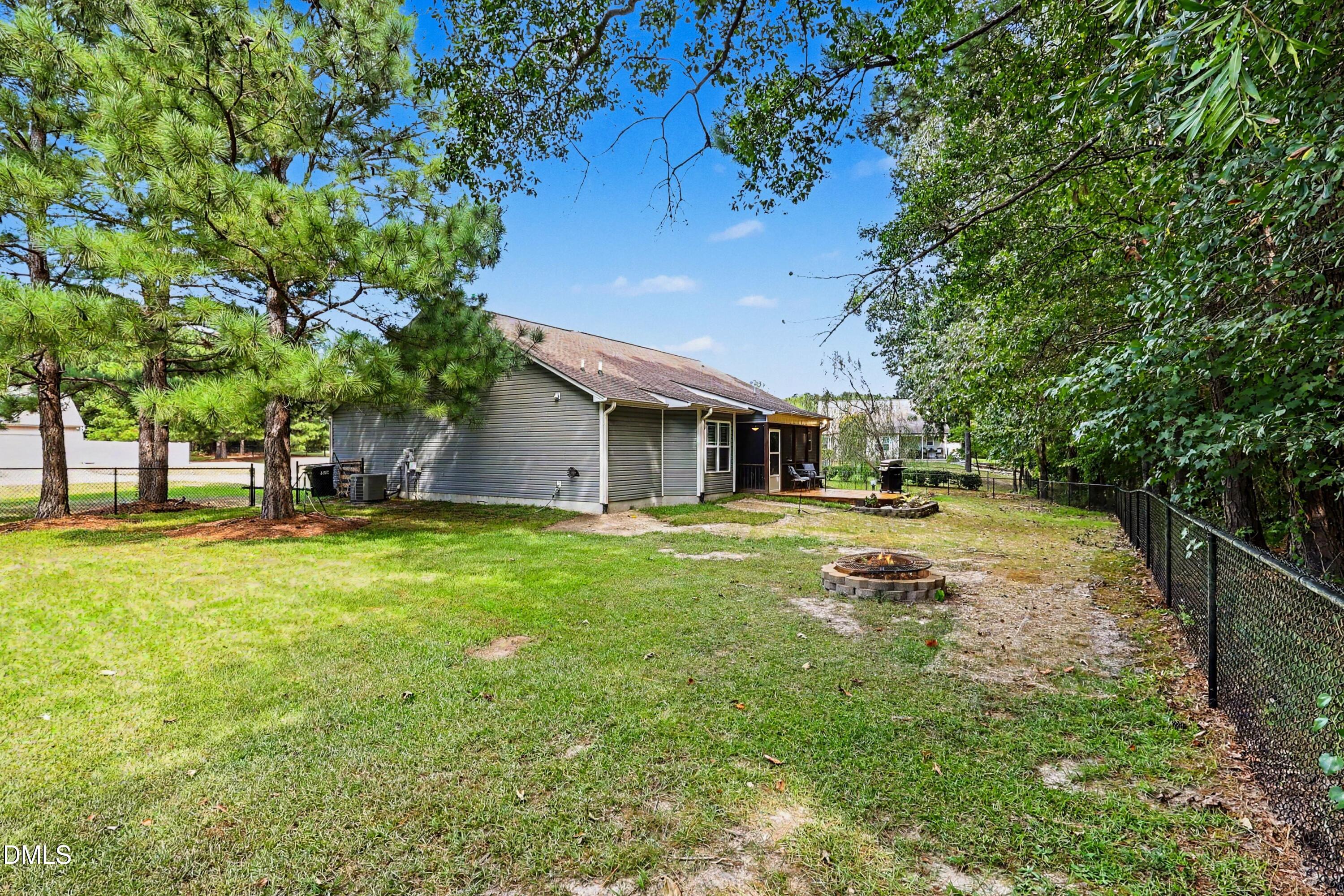 91 Castaway Court Property Photo 24