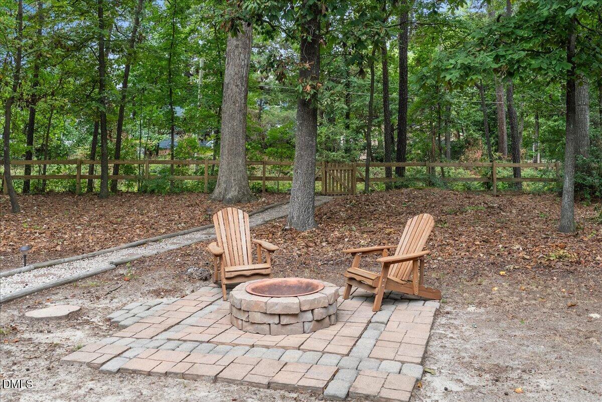 8521 Hawksmoor Drive Property Photo 40