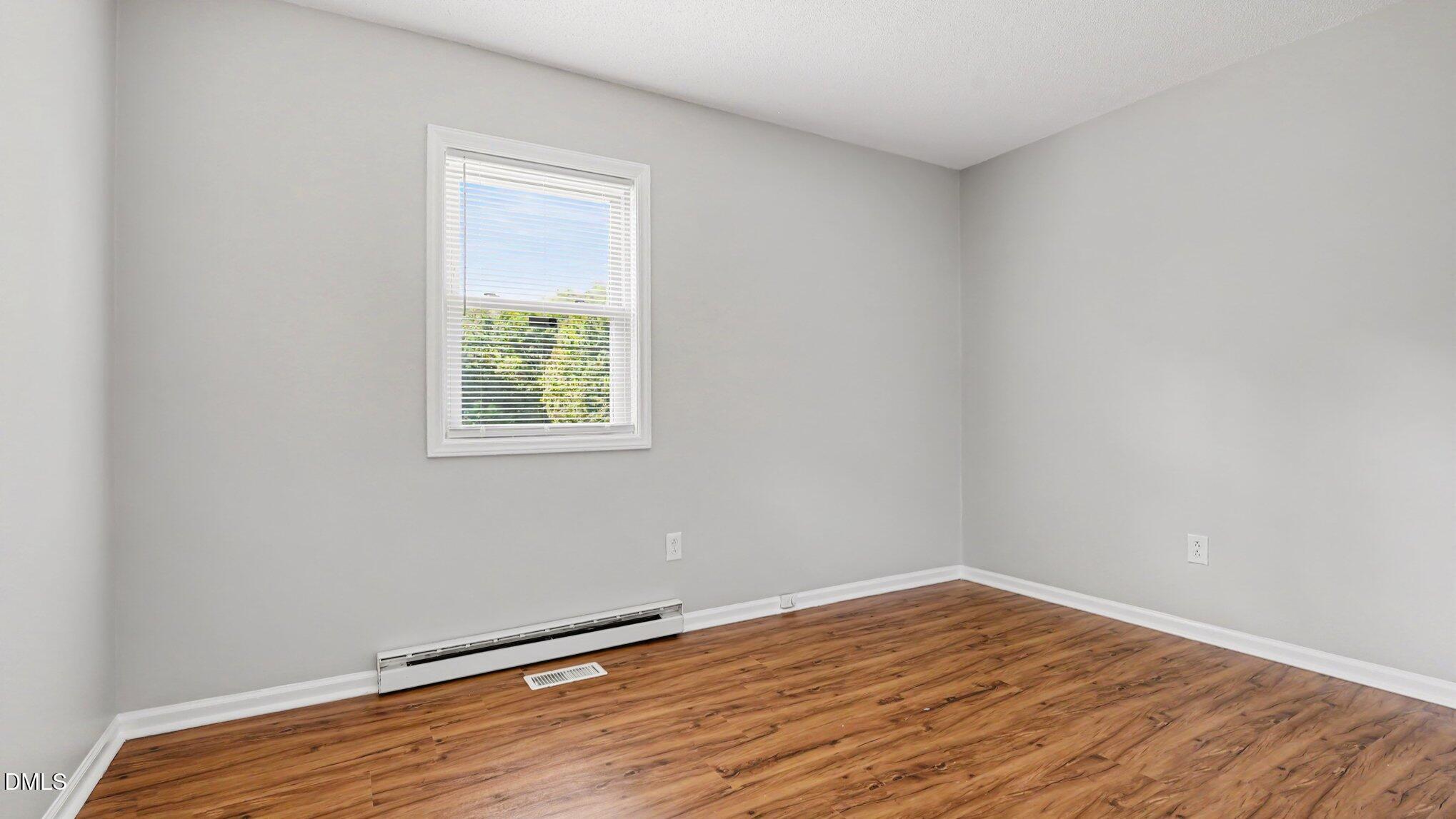 1812 N Chatham Avenue Property Photo 14