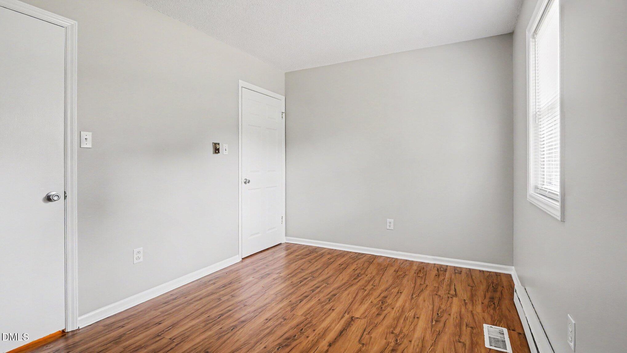 1812 N Chatham Avenue Property Photo 15