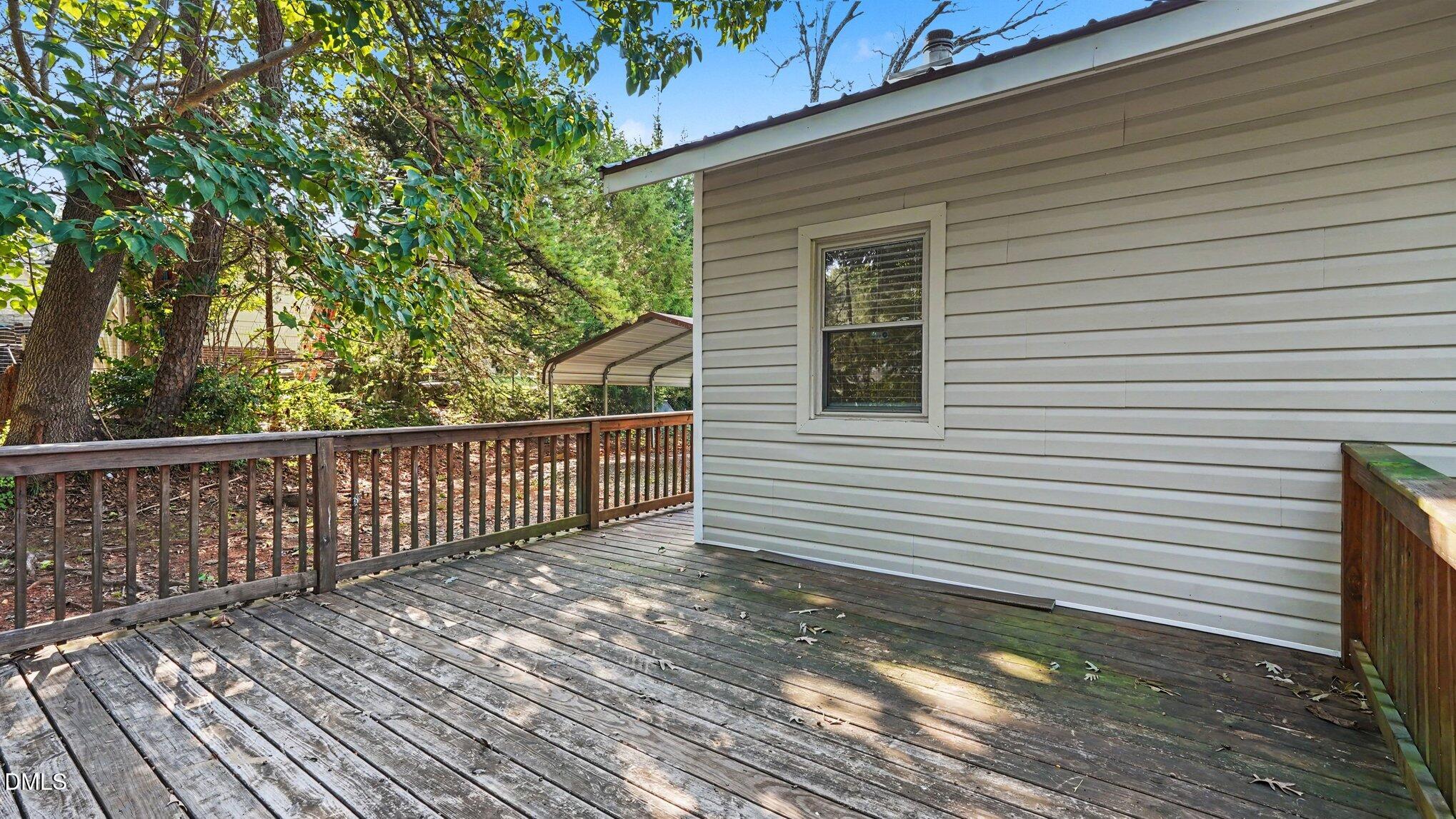1812 N Chatham Avenue Property Photo 24