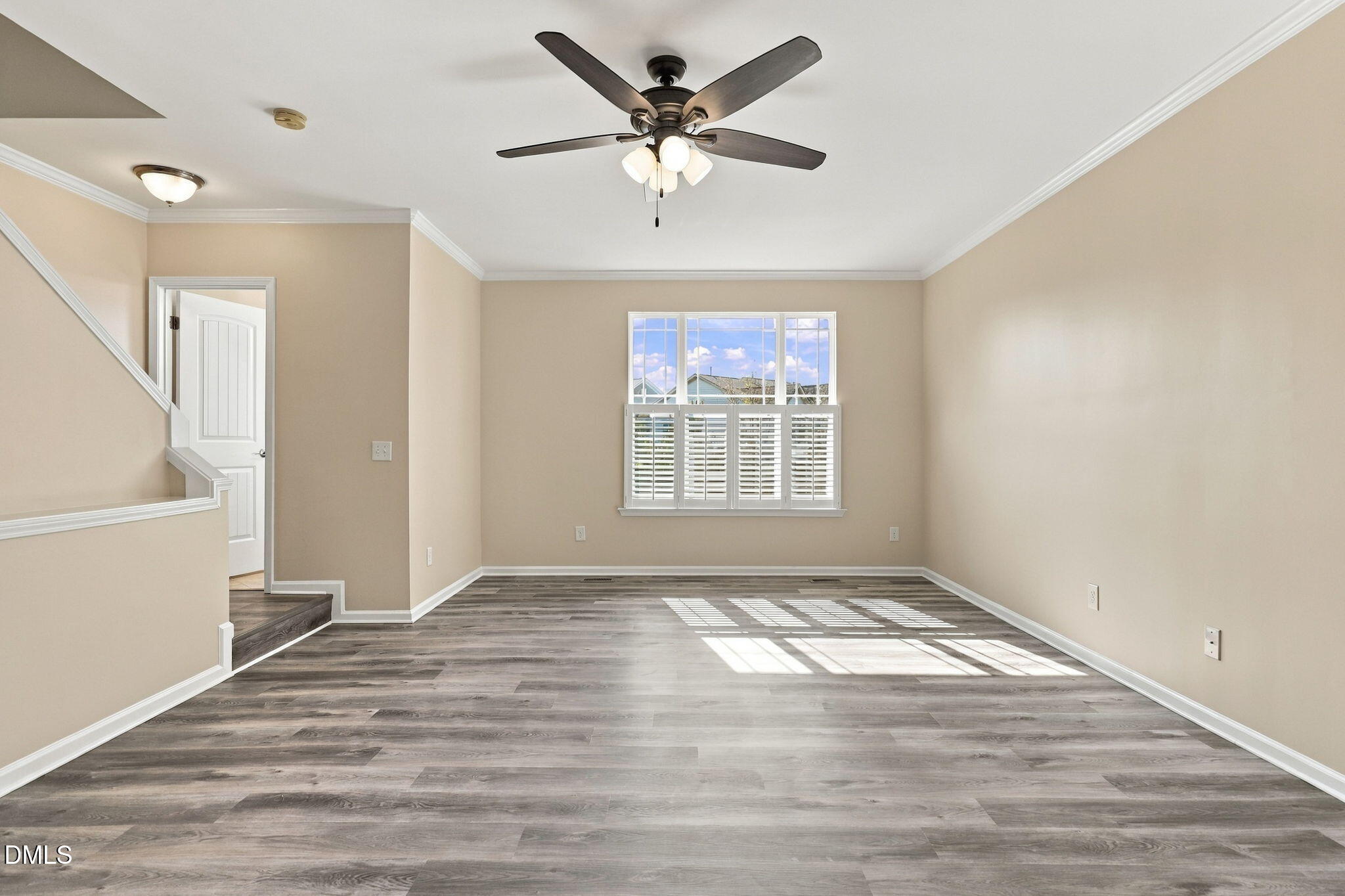 110 Irving Way Property Photo 16