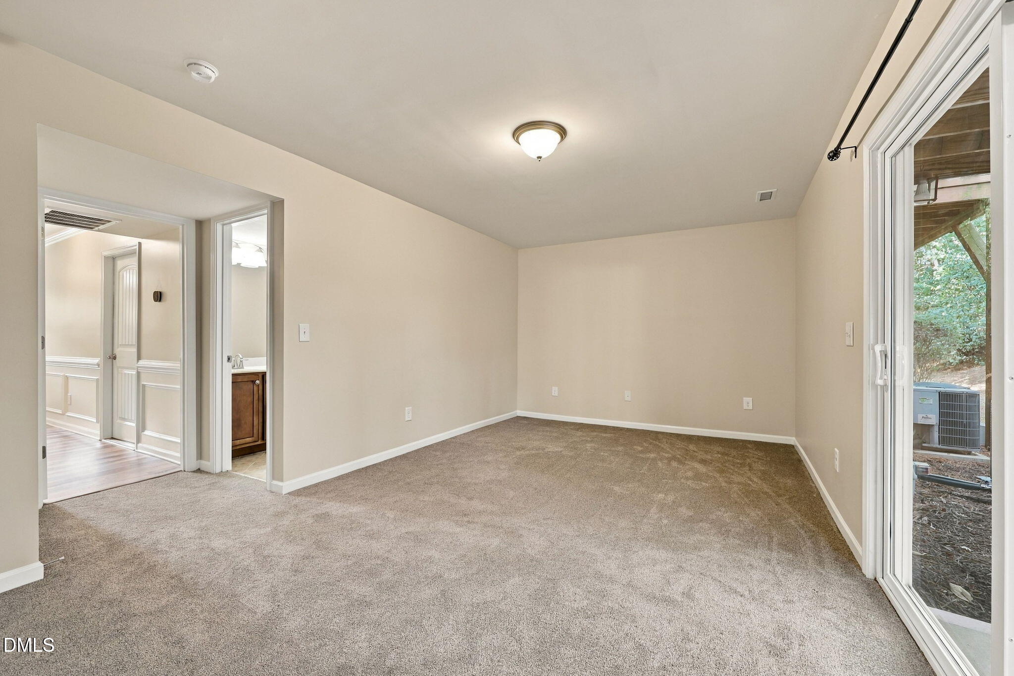 110 Irving Way Property Photo 31