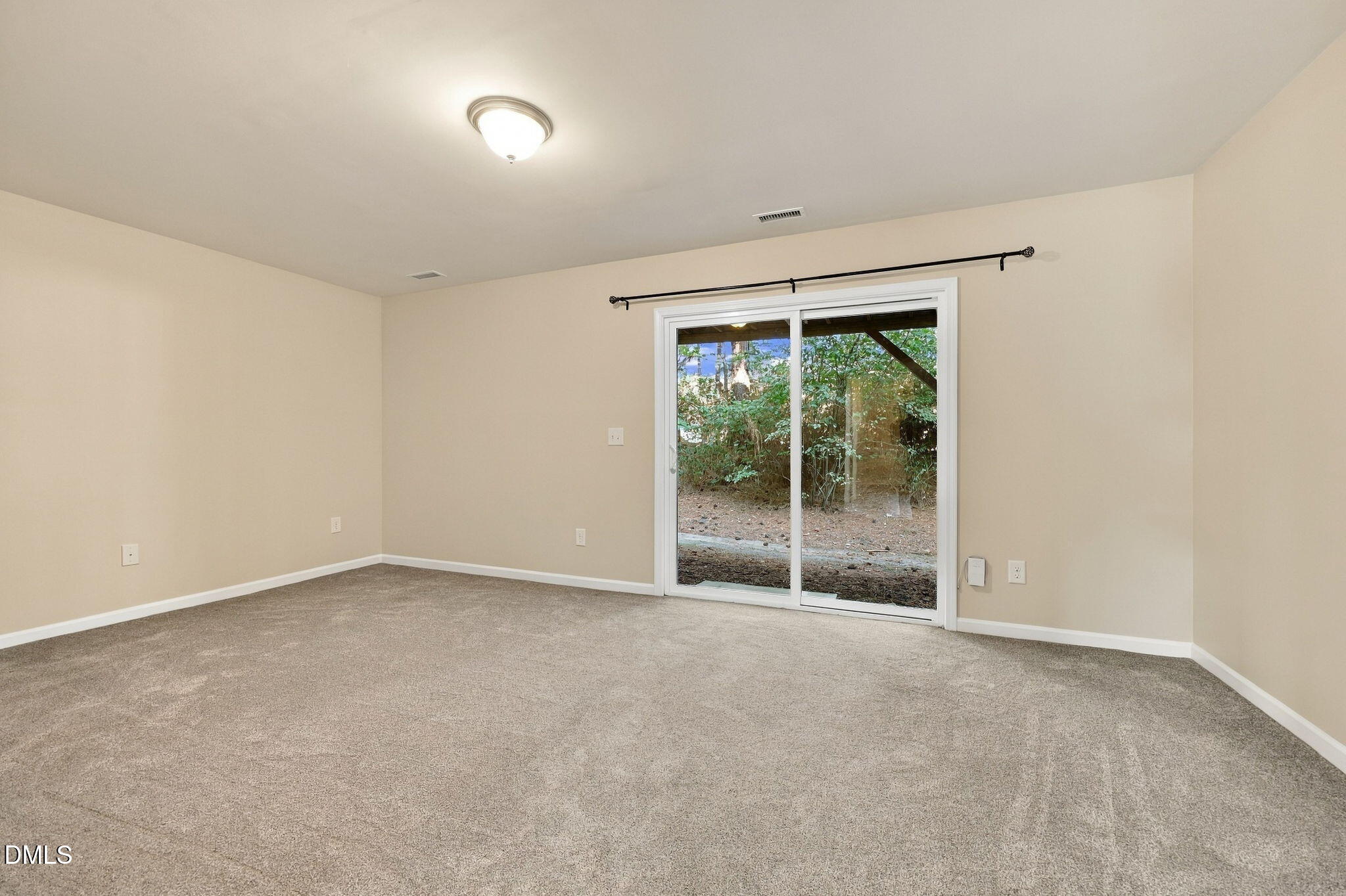 110 Irving Way Property Photo 32