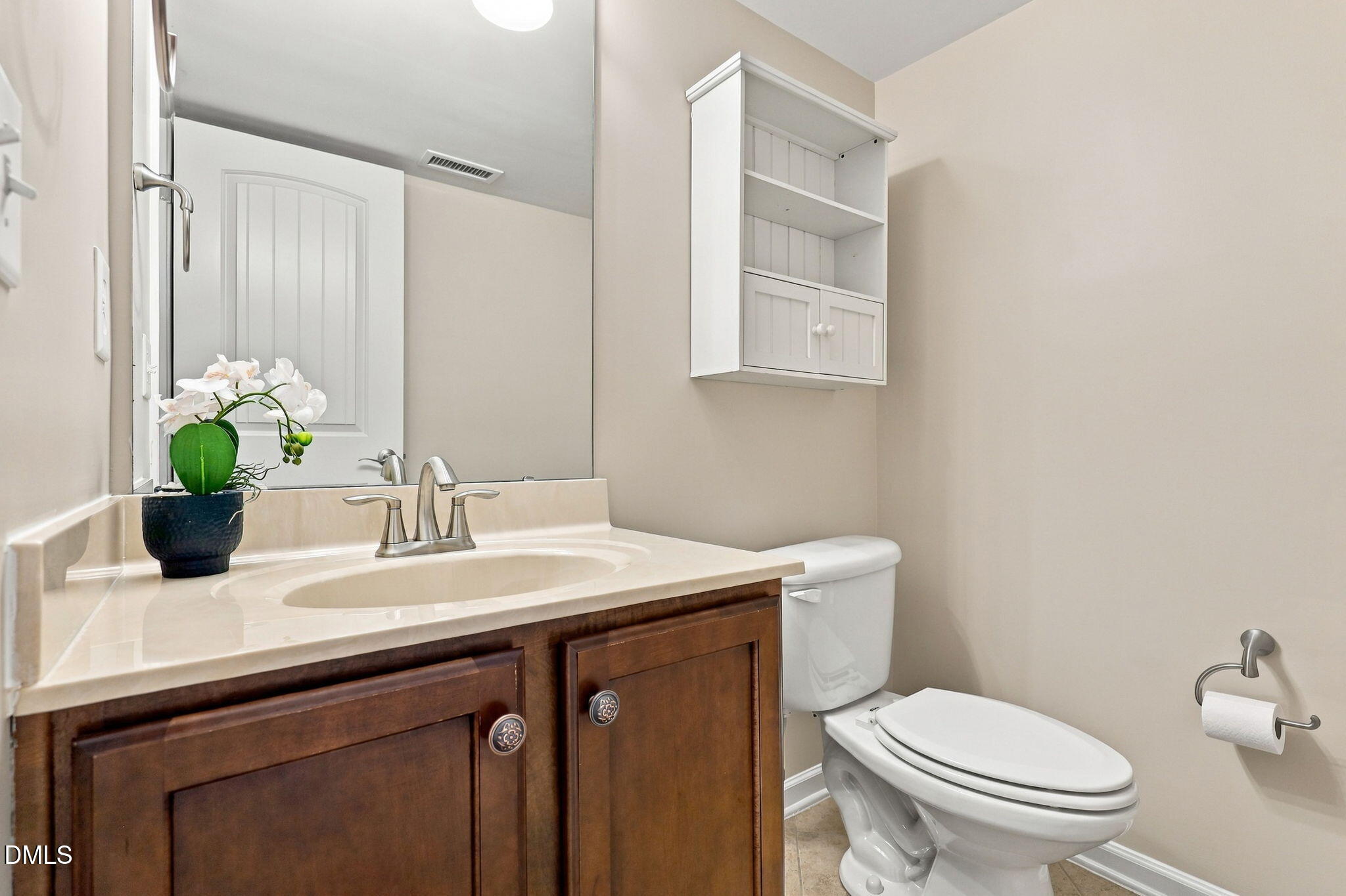 110 Irving Way Property Photo 34