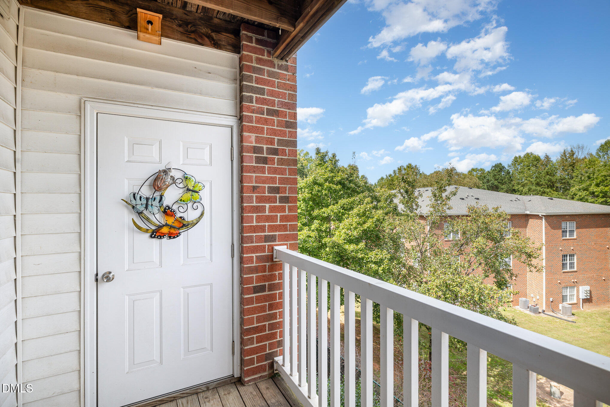 123 Sturbridge Drive Property Photo 5