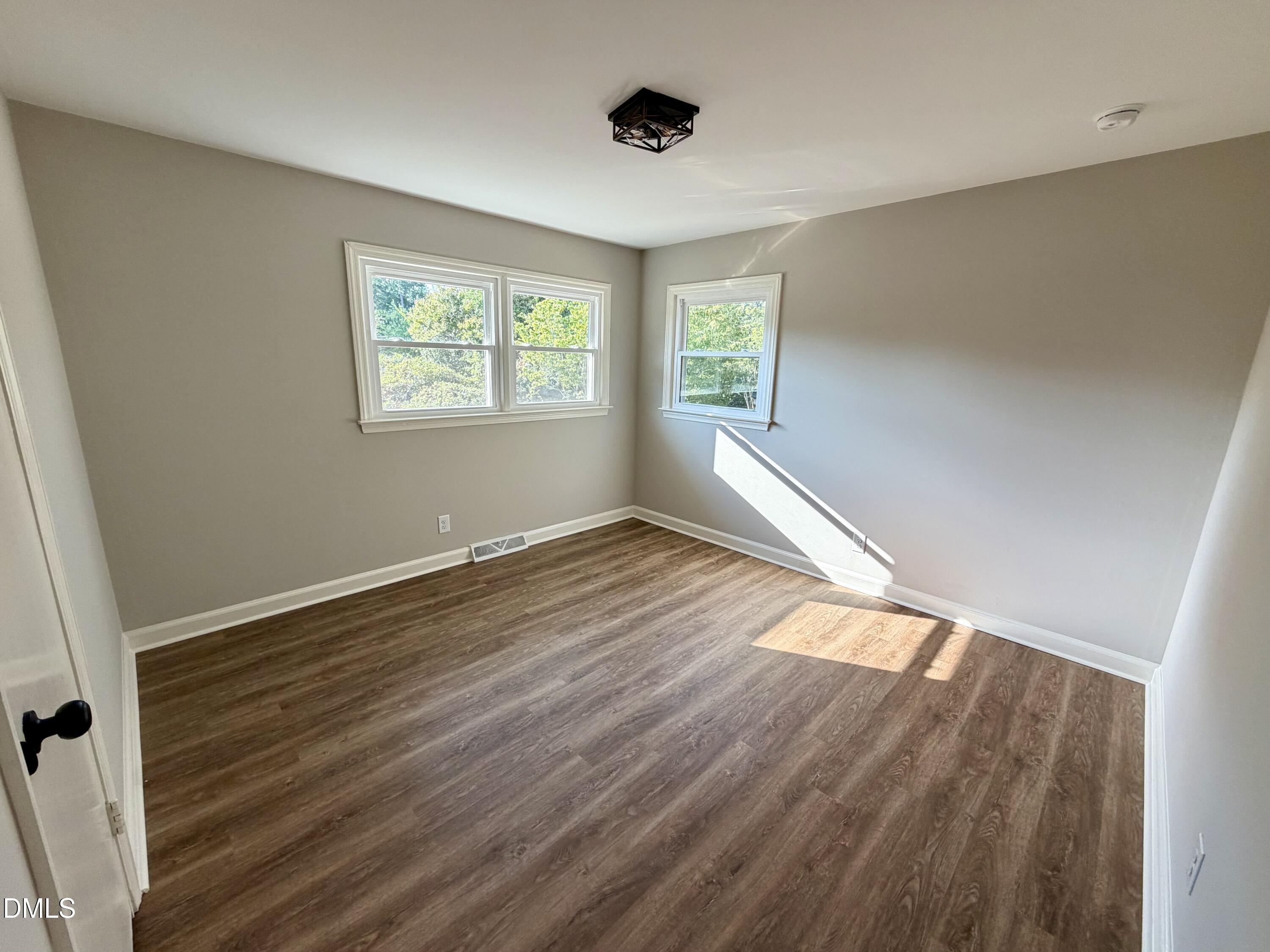 102 Anne Street Property Photo 8