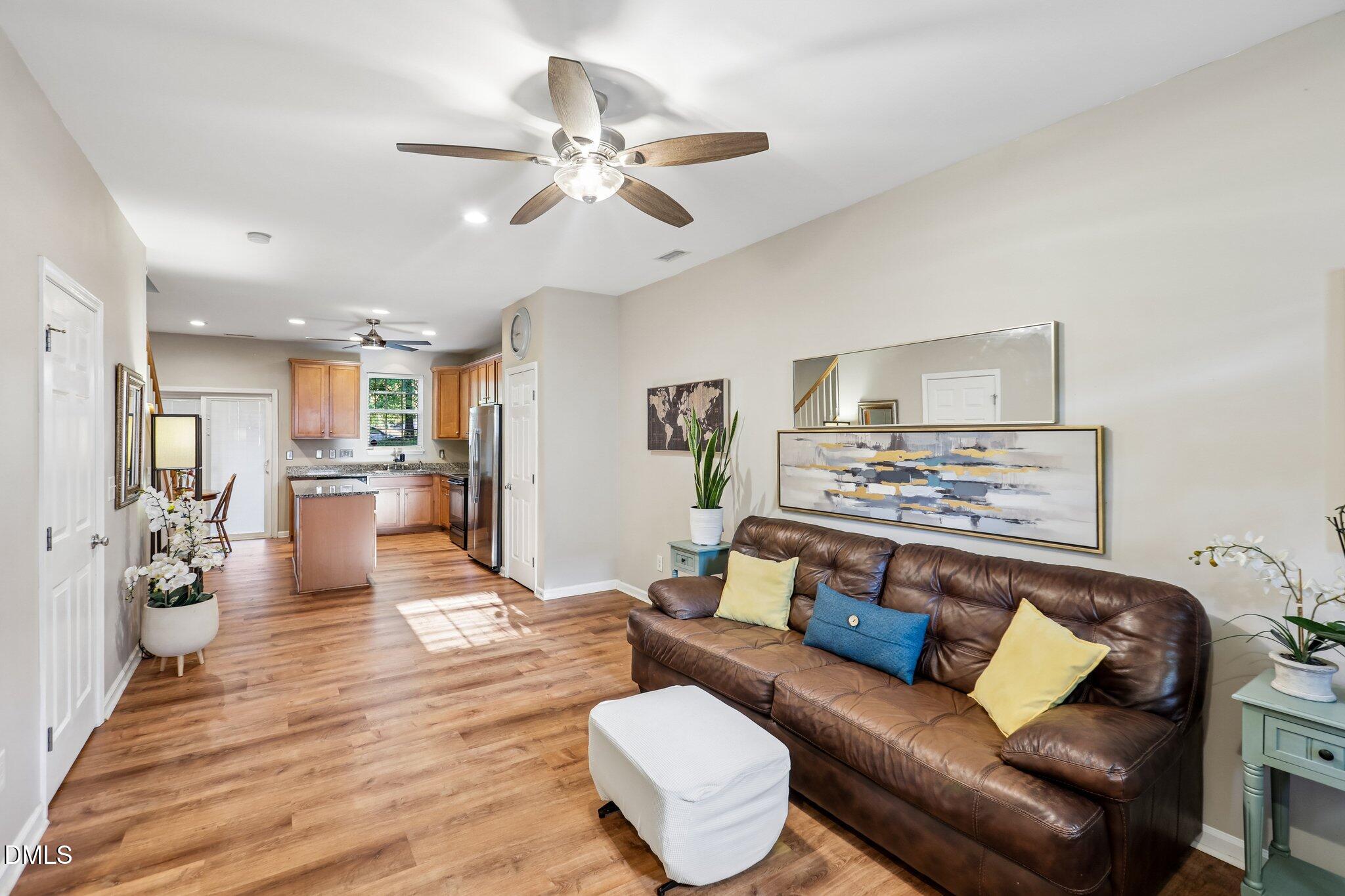 1629 Snow Mass Way Property Photo 4