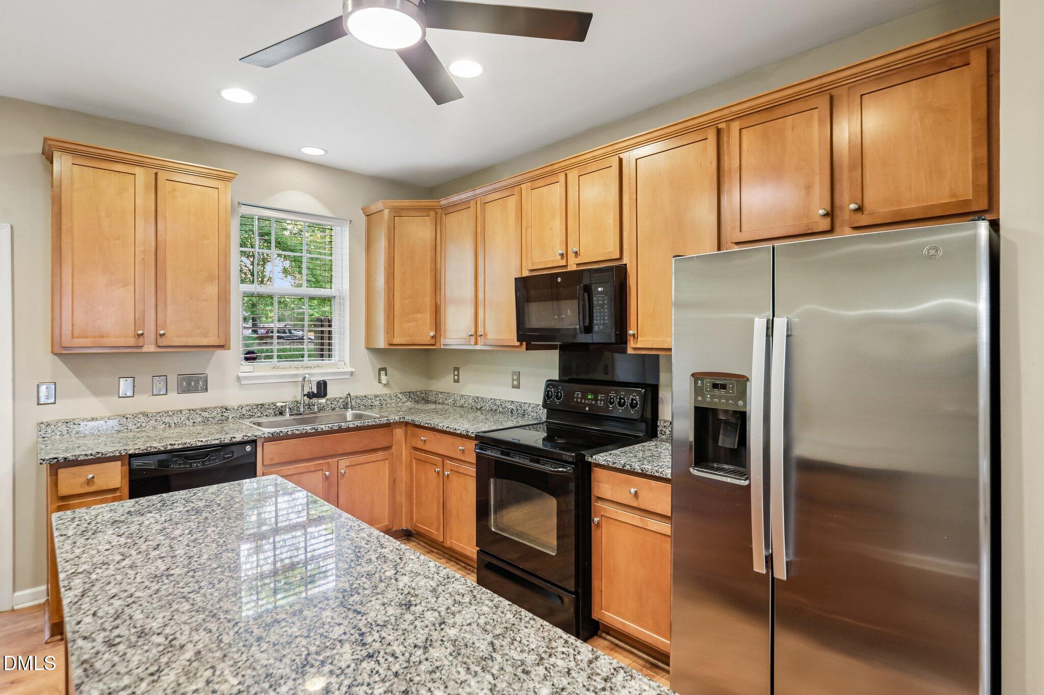 1629 Snow Mass Way Property Photo 5