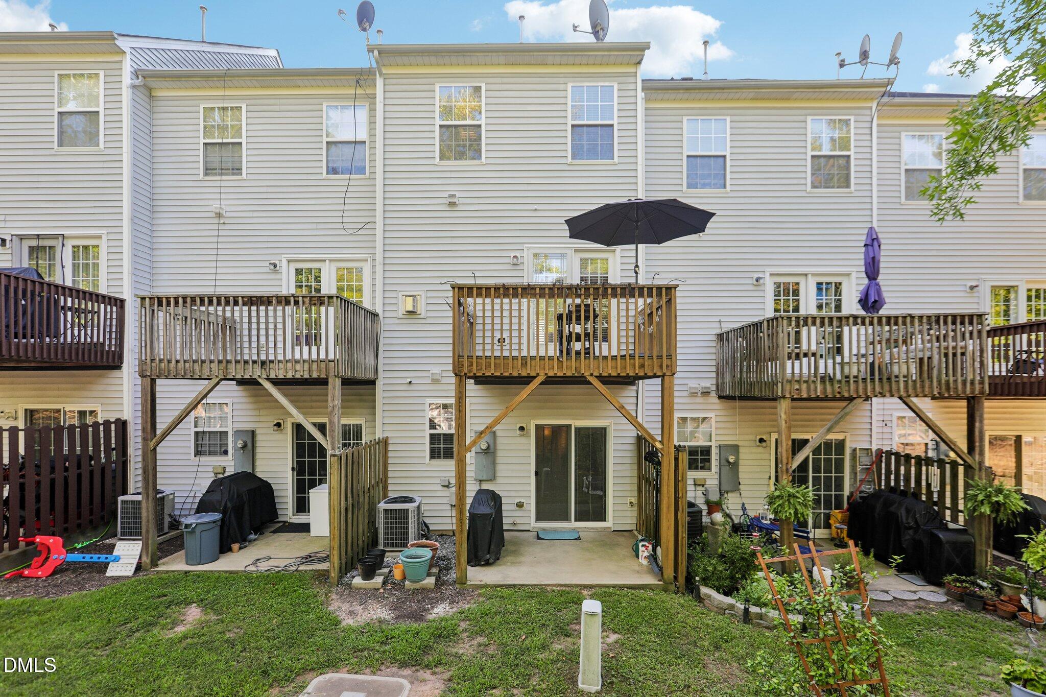 1629 Snow Mass Way Property Photo 17