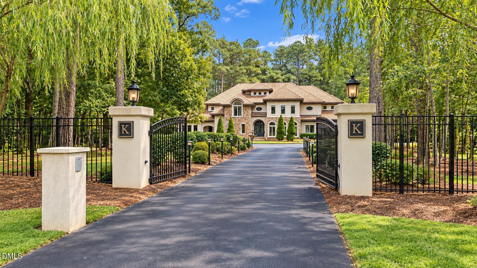 40 Perfect Moment Drive Property Photo 2