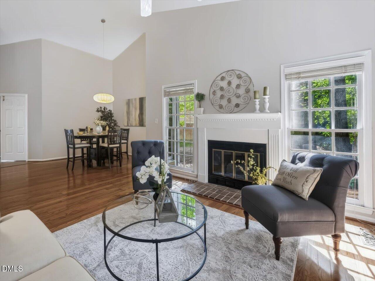 7 Kings Mount Court Property Photo 9