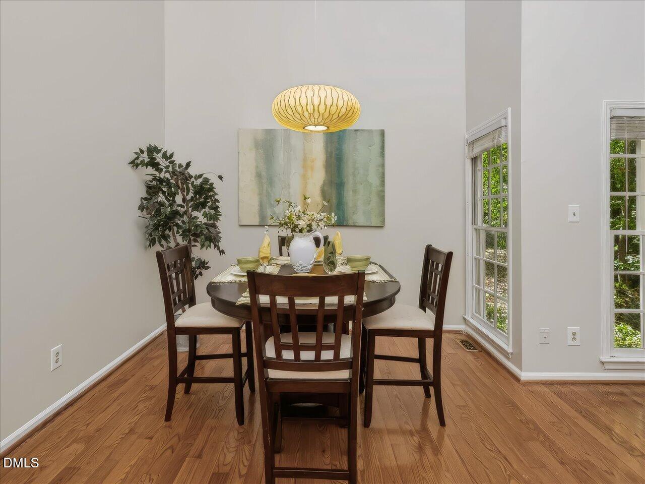 7 Kings Mount Court Property Photo 10