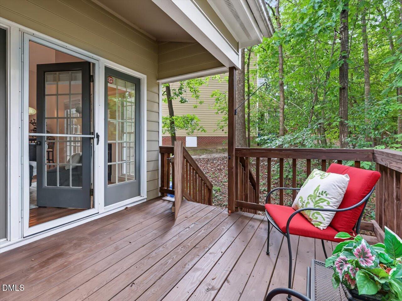 7 Kings Mount Court Property Photo 23