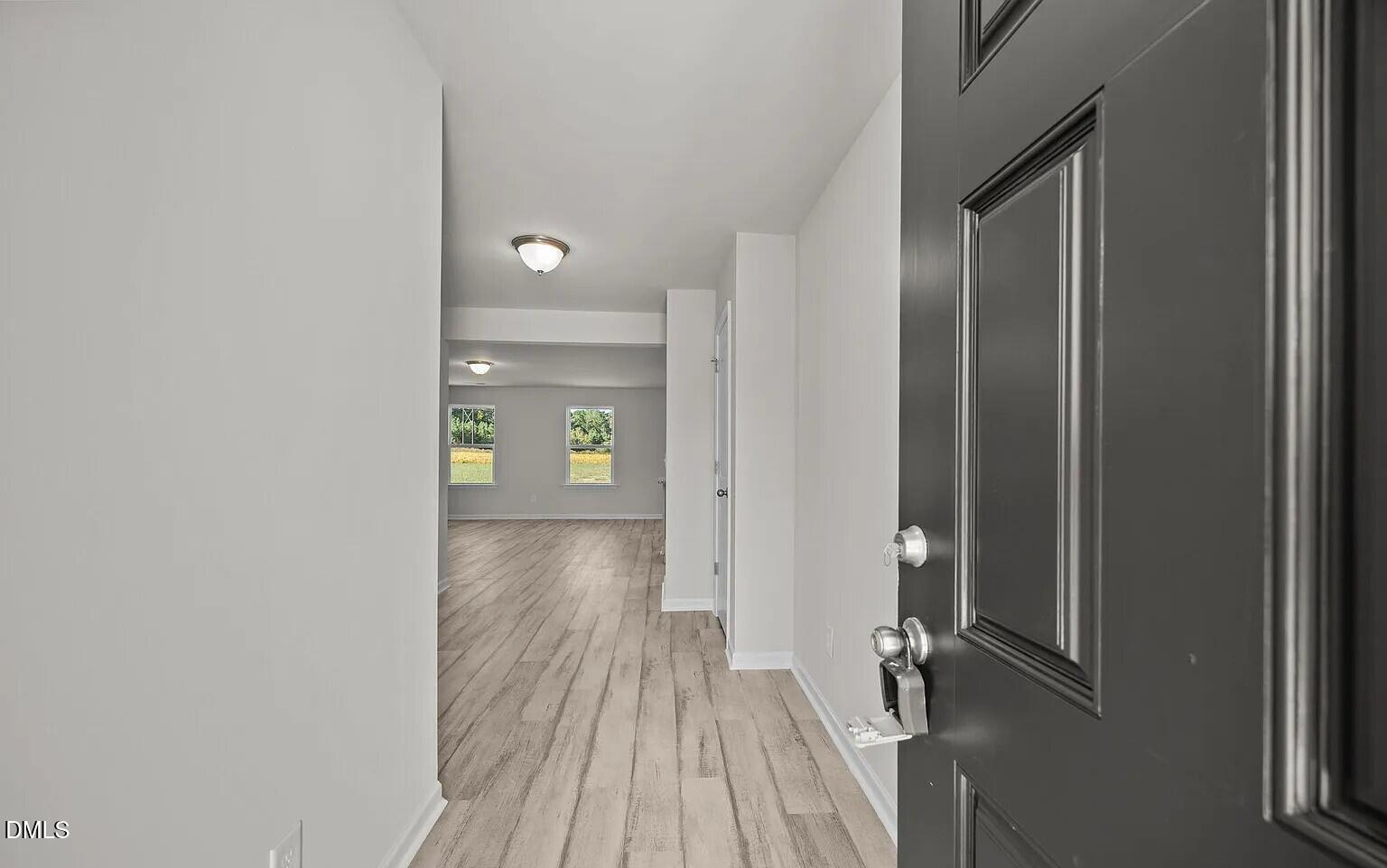 2905 Essex Street Property Photo 3