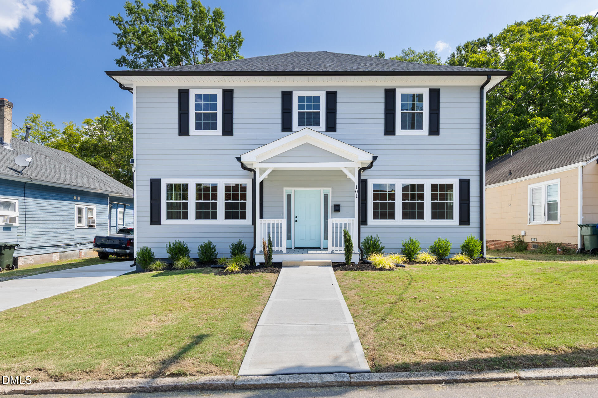101 S Maple Street Property Photo 1