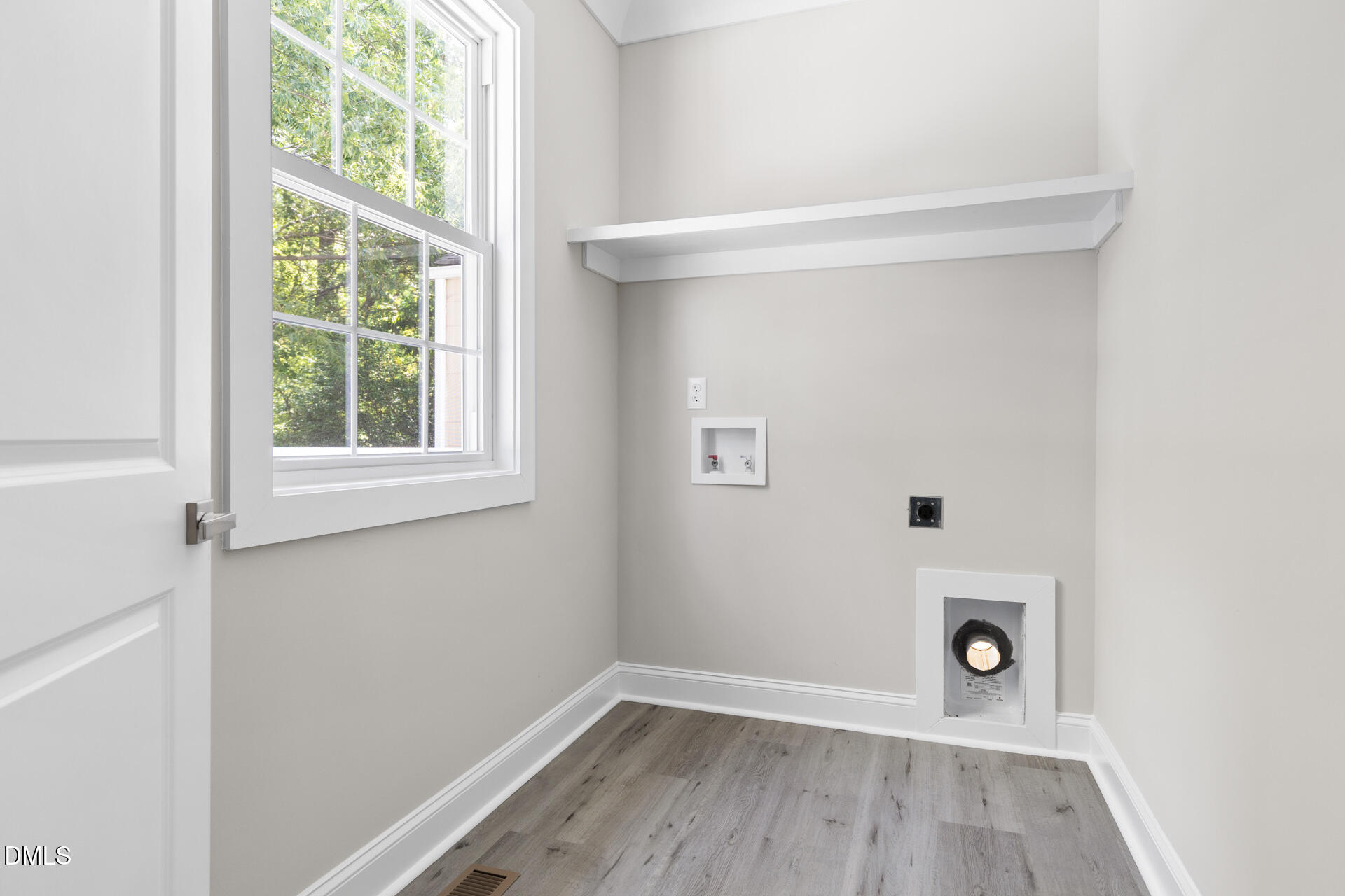 101 S Maple Street Property Photo 15