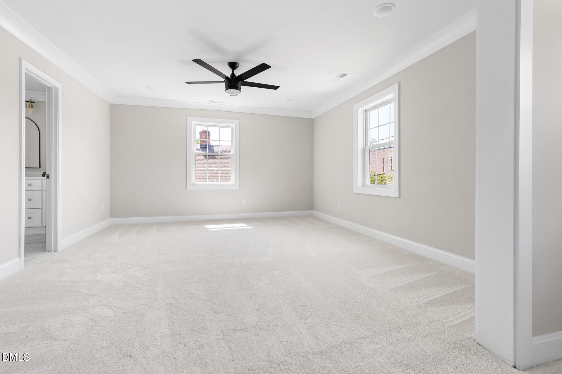 101 S Maple Street Property Photo 16