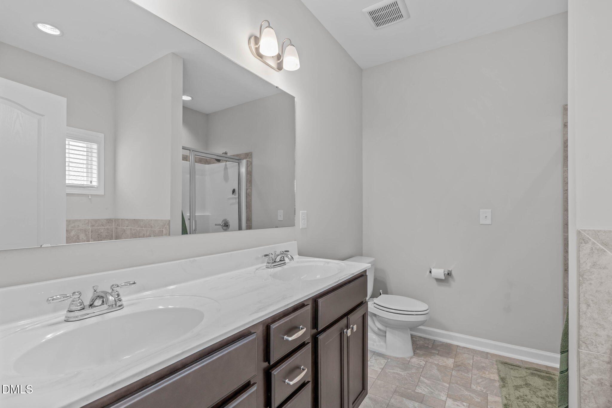 40 Heron Pt Way Property Photo 16