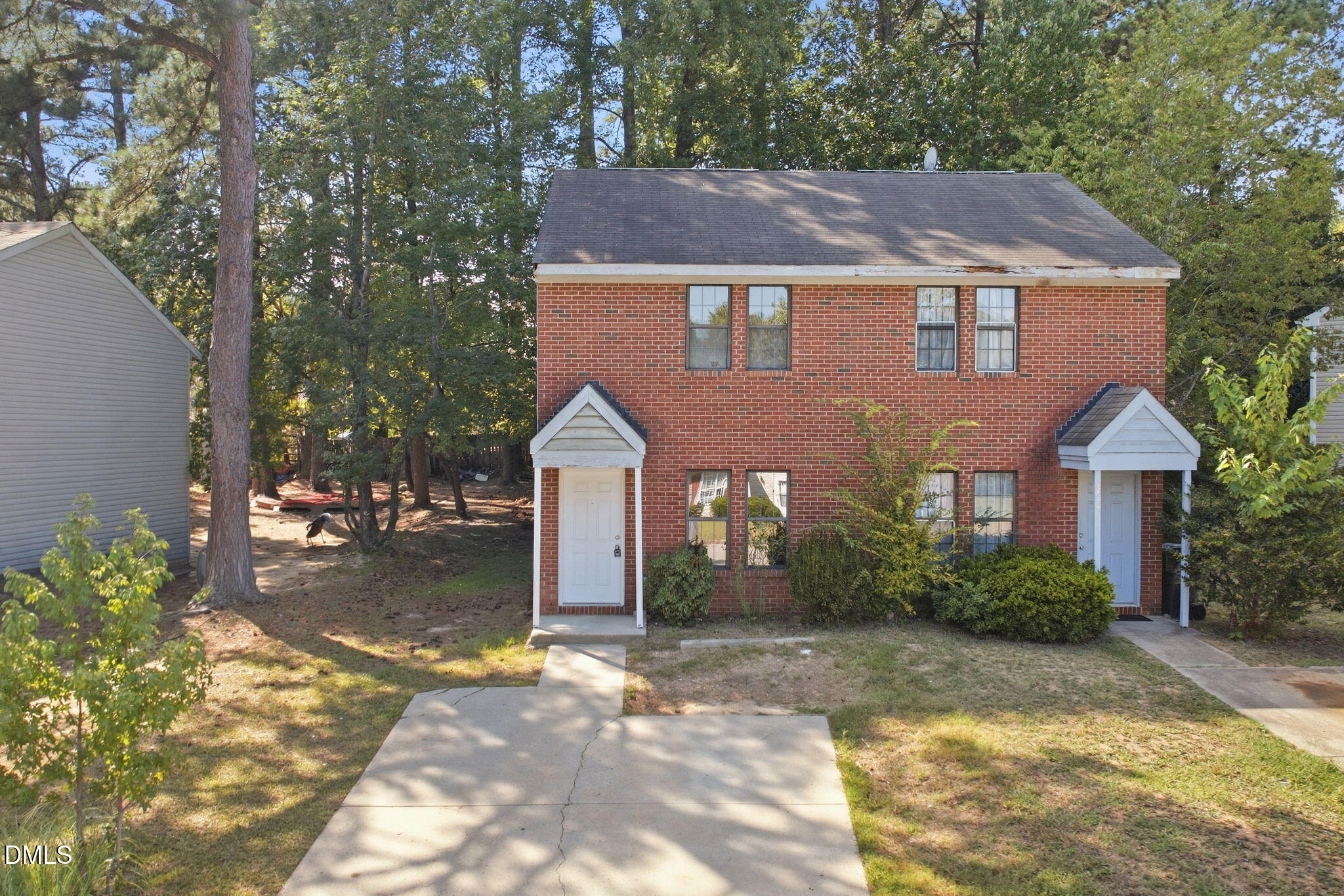 2714 Big Oak Street Property Photo 3