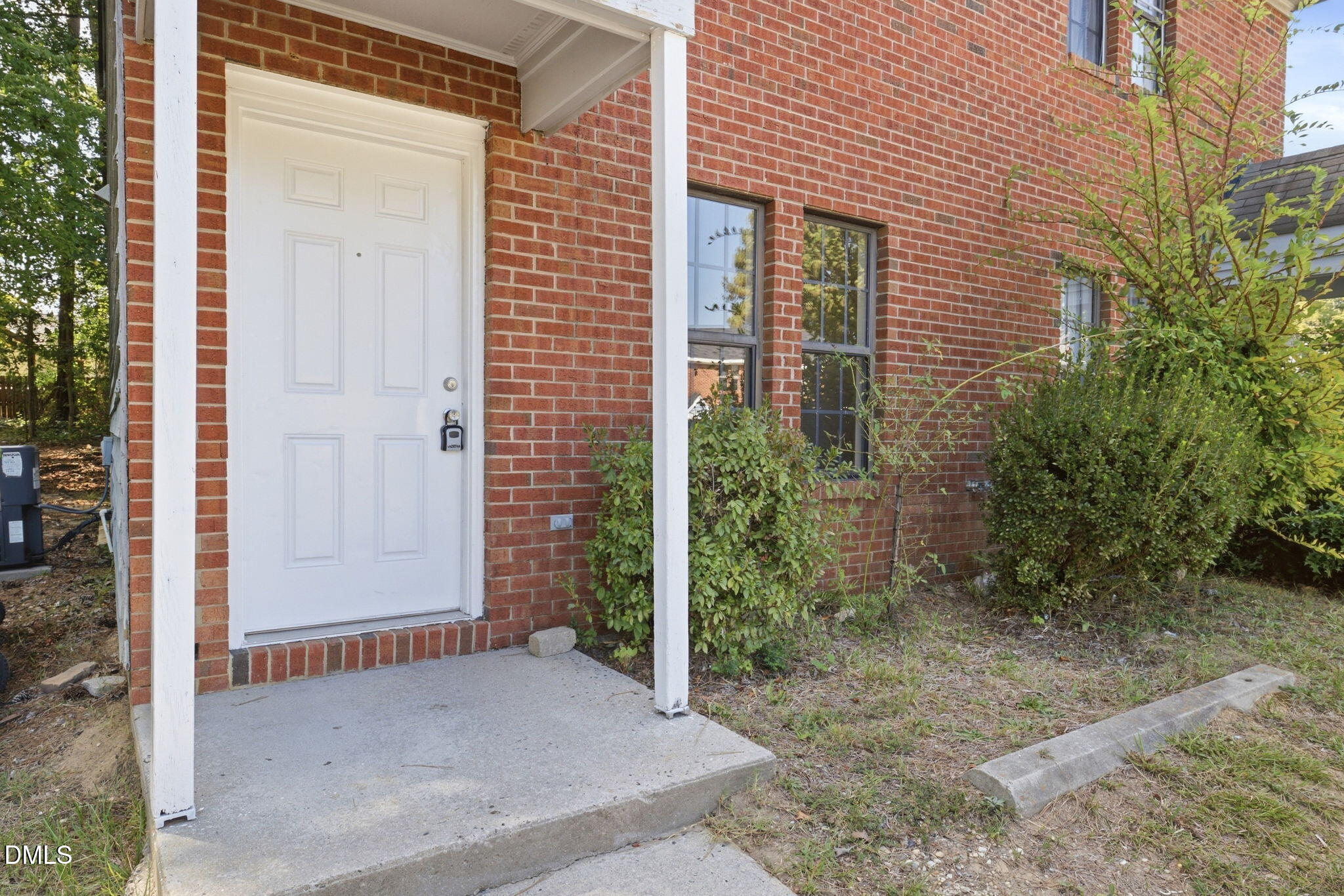 2714 Big Oak Street Property Photo 7