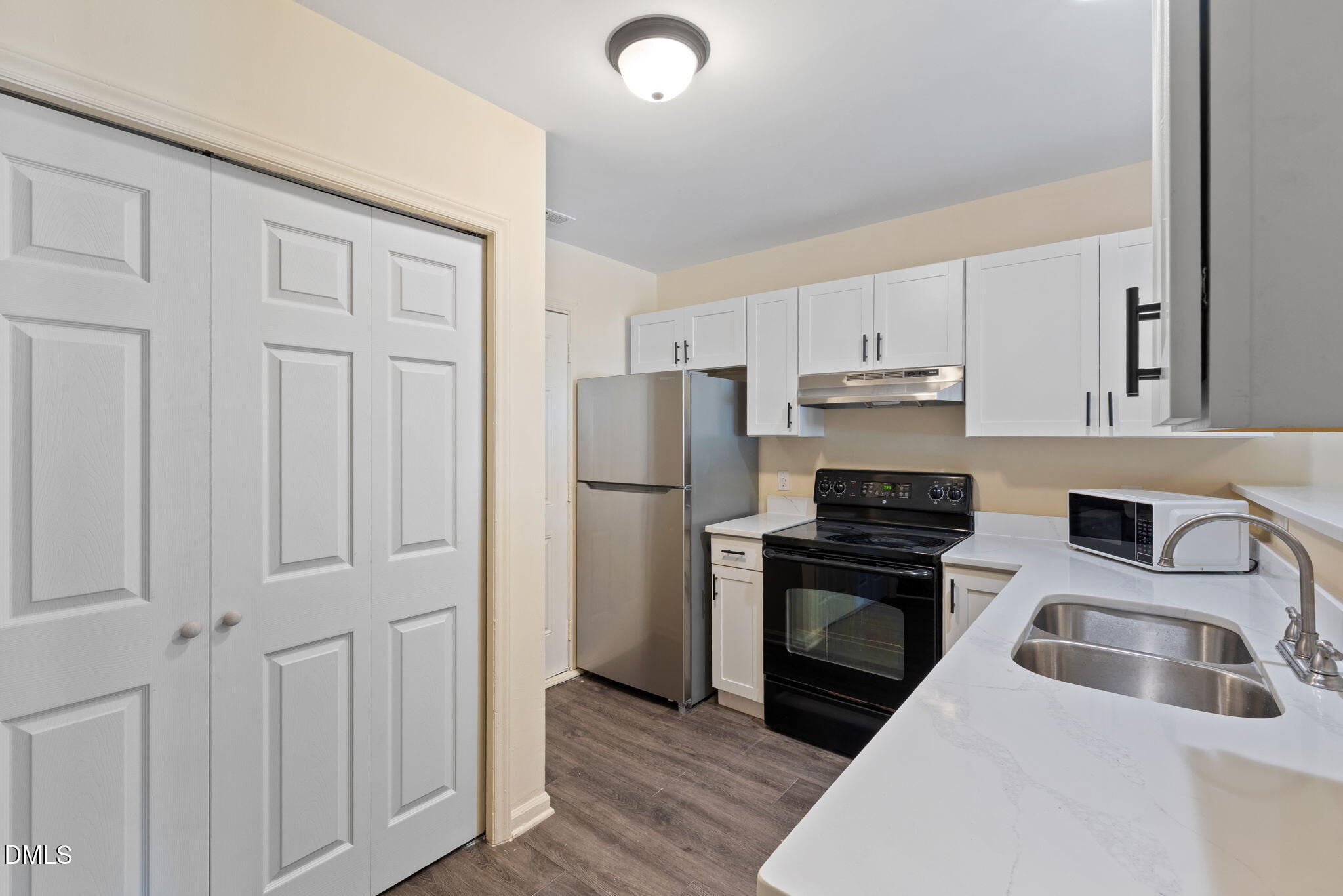 2714 Big Oak Street Property Photo 16