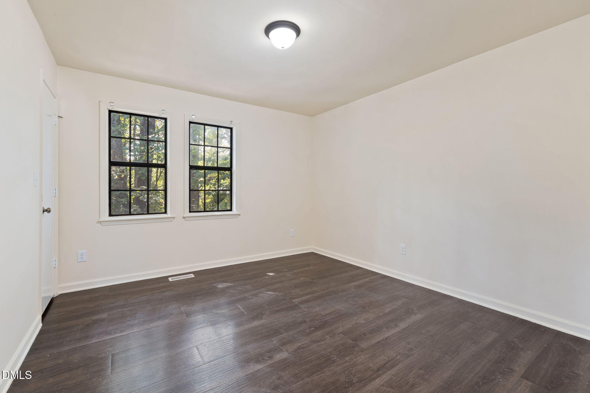 2714 Big Oak Street Property Photo 23
