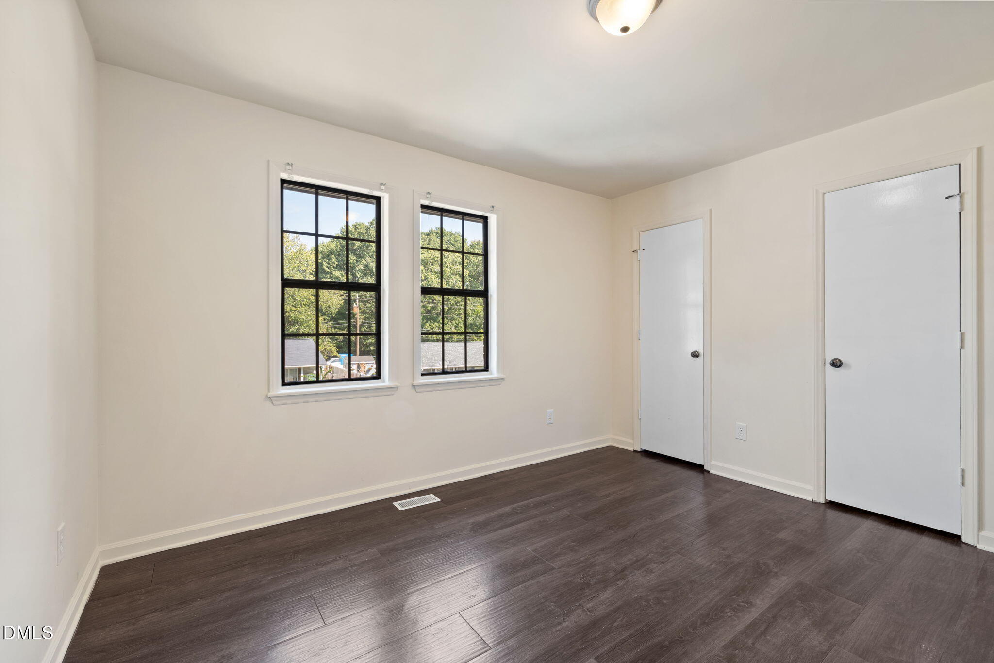2714 Big Oak Street Property Photo 27