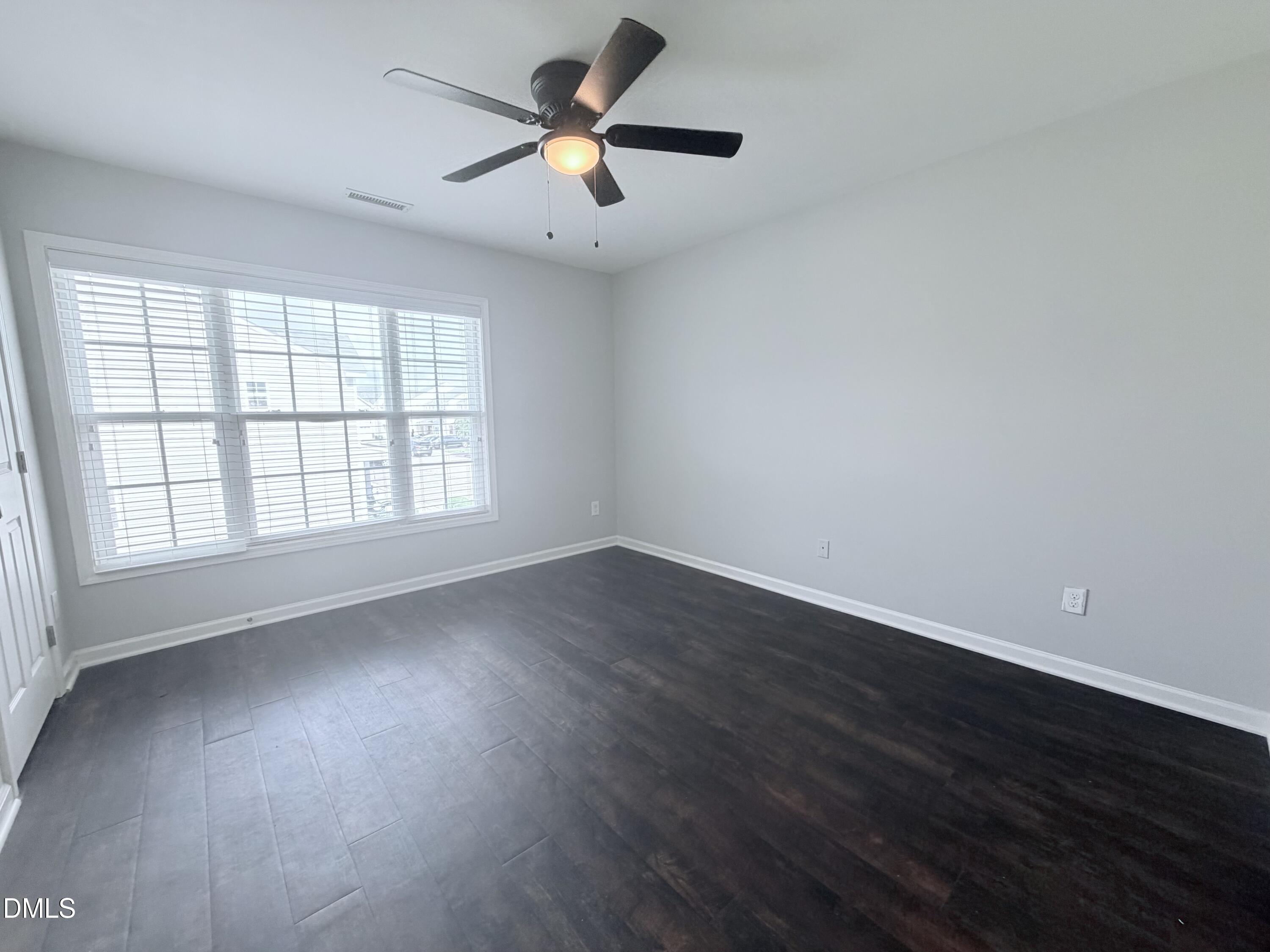 1903 Serenade Circle Property Photo 6