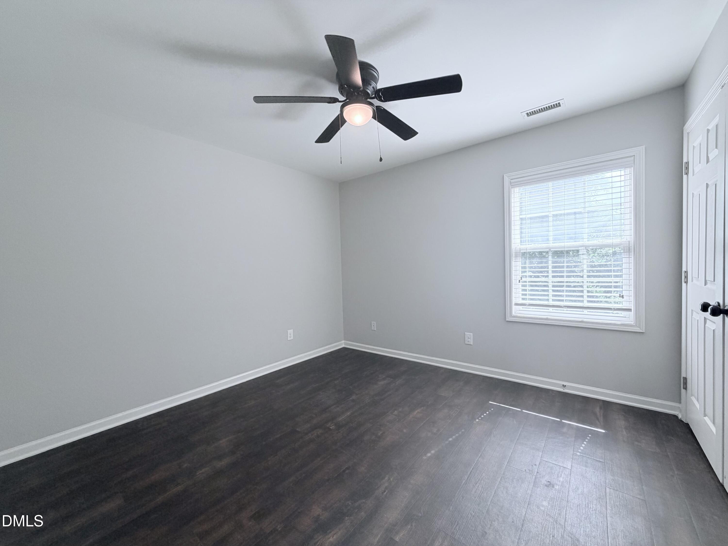 1903 Serenade Circle Property Photo 9