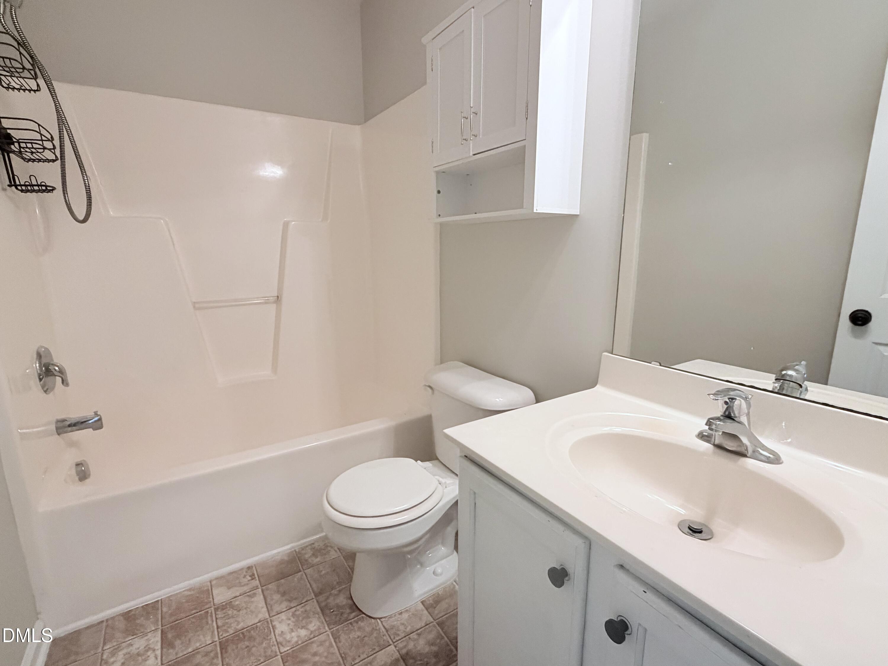 1903 Serenade Circle Property Photo 10