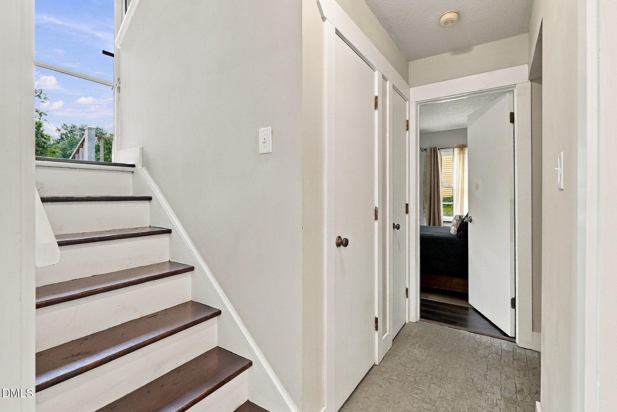 9 Cairn Court Property Photo 18