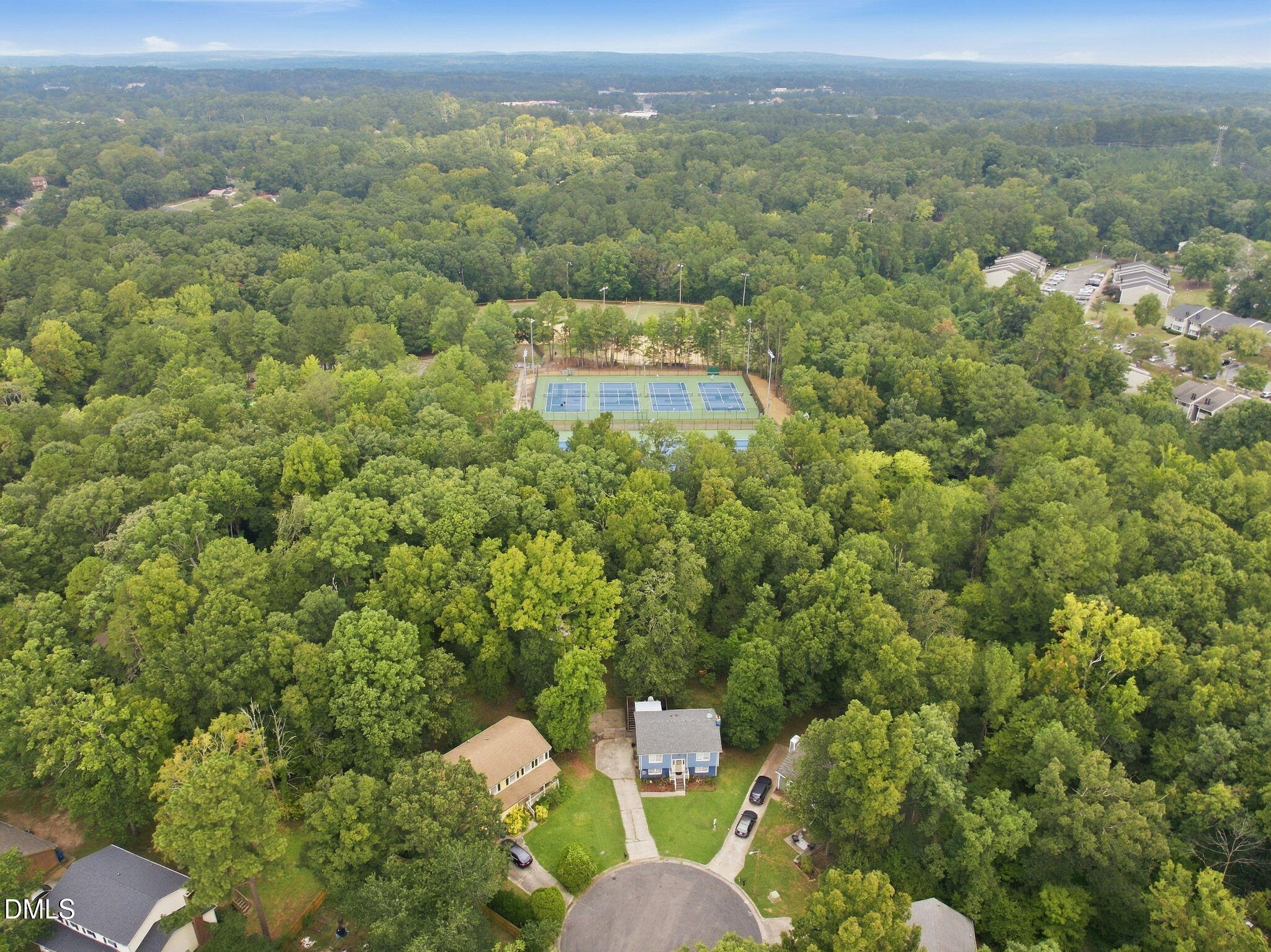 9 Cairn Court Property Photo 33