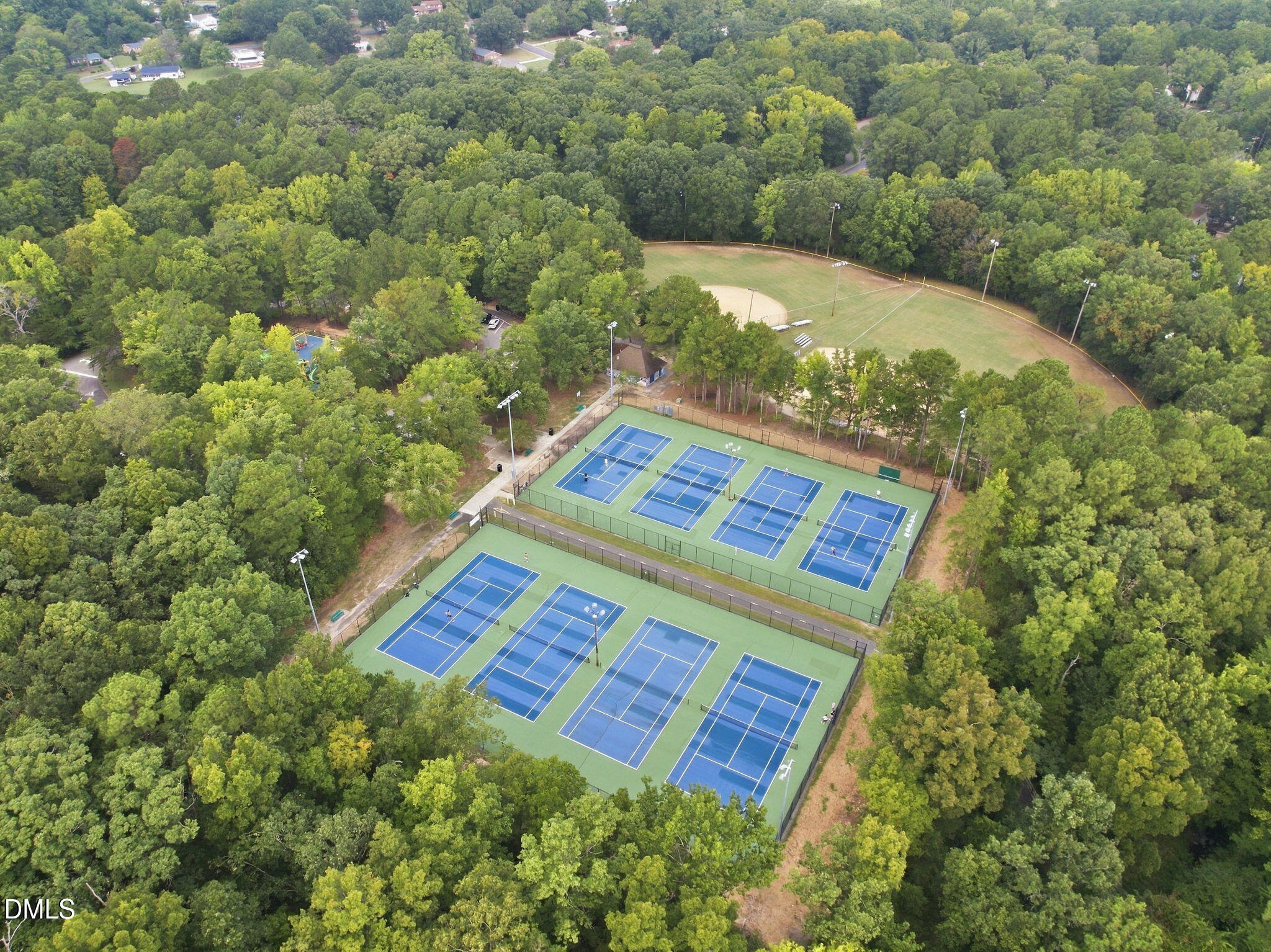 9 Cairn Court Property Photo 34