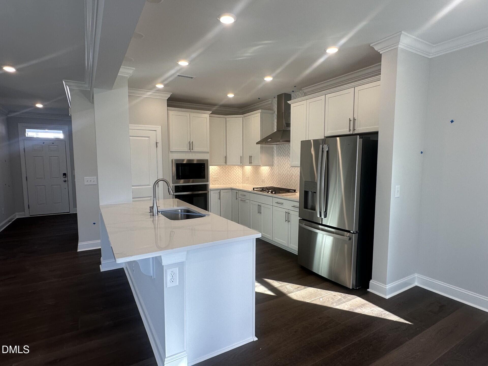 1109 Constellation Circle Property Photo 6
