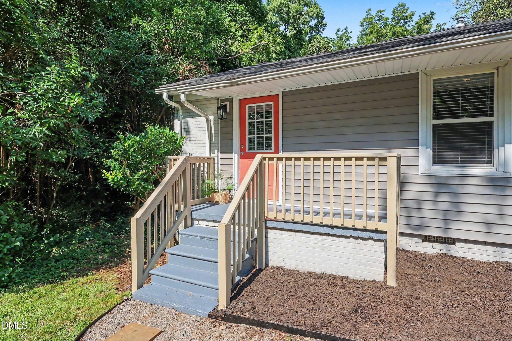 416 Parnell Drive Property Photo 3